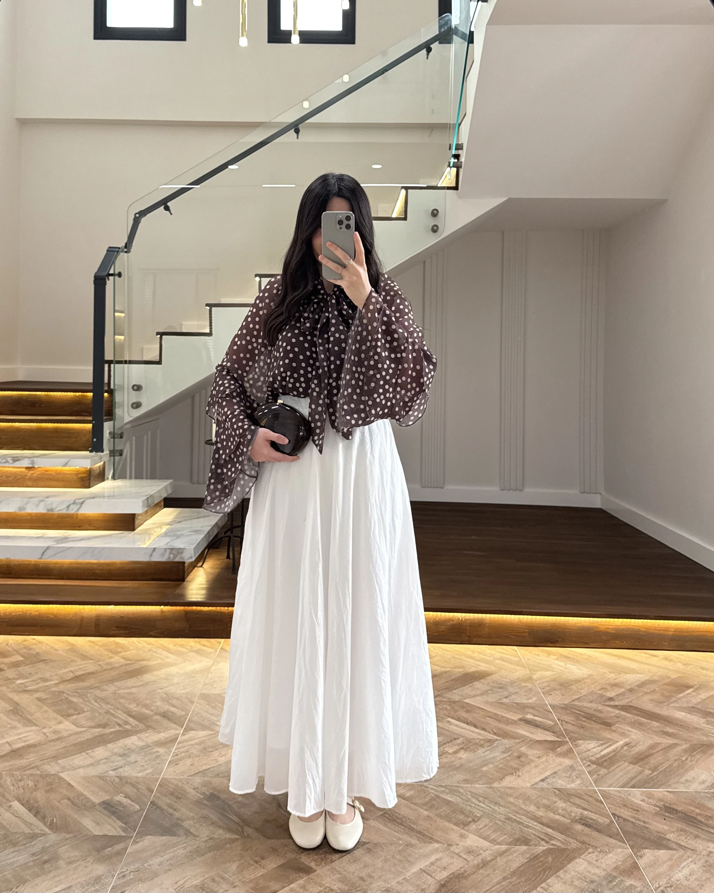 KAHVE PUANTİYELİ SALAŞ BLUZ