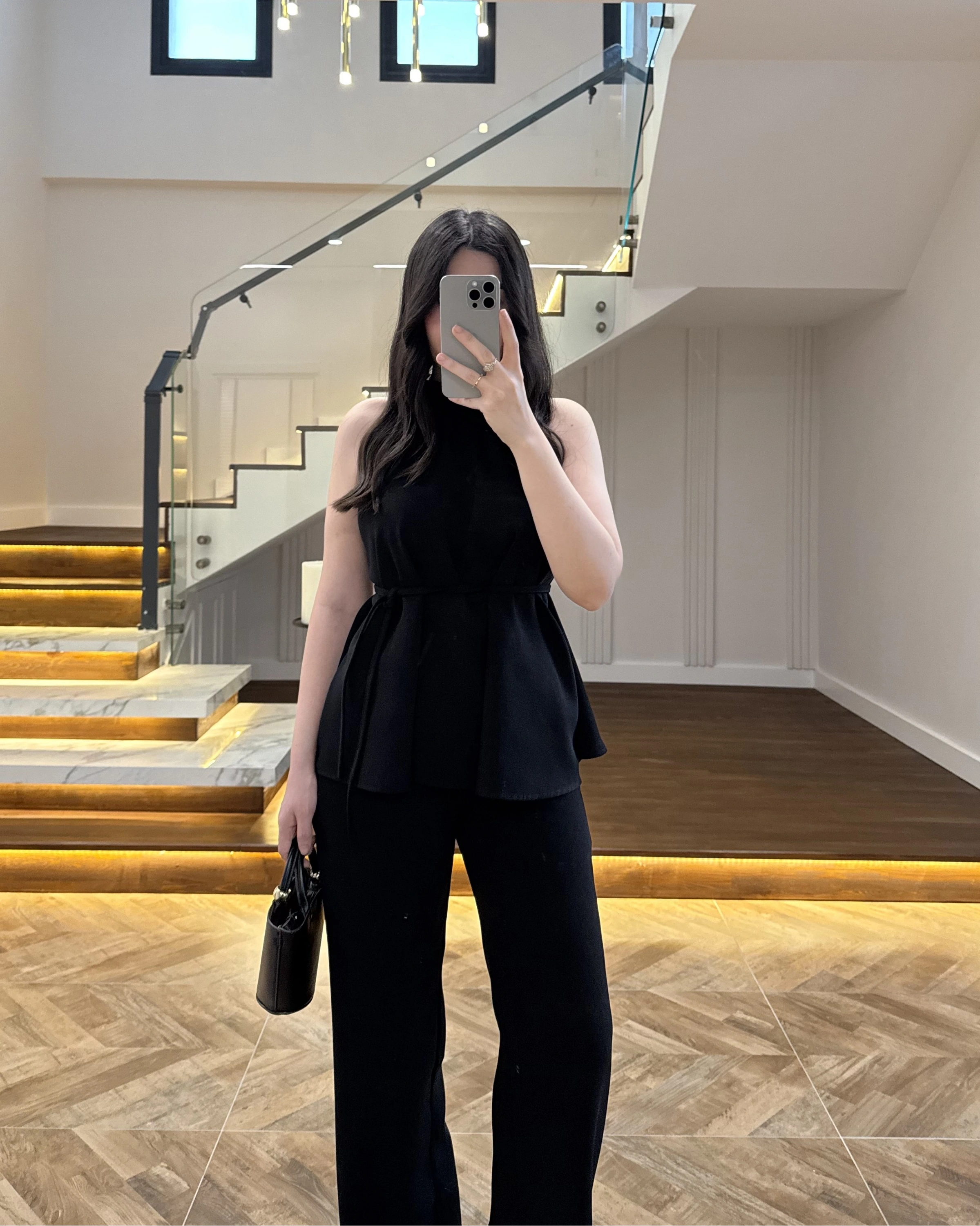 SİYAH BAĞLAMA DETAY TAKIM -8920