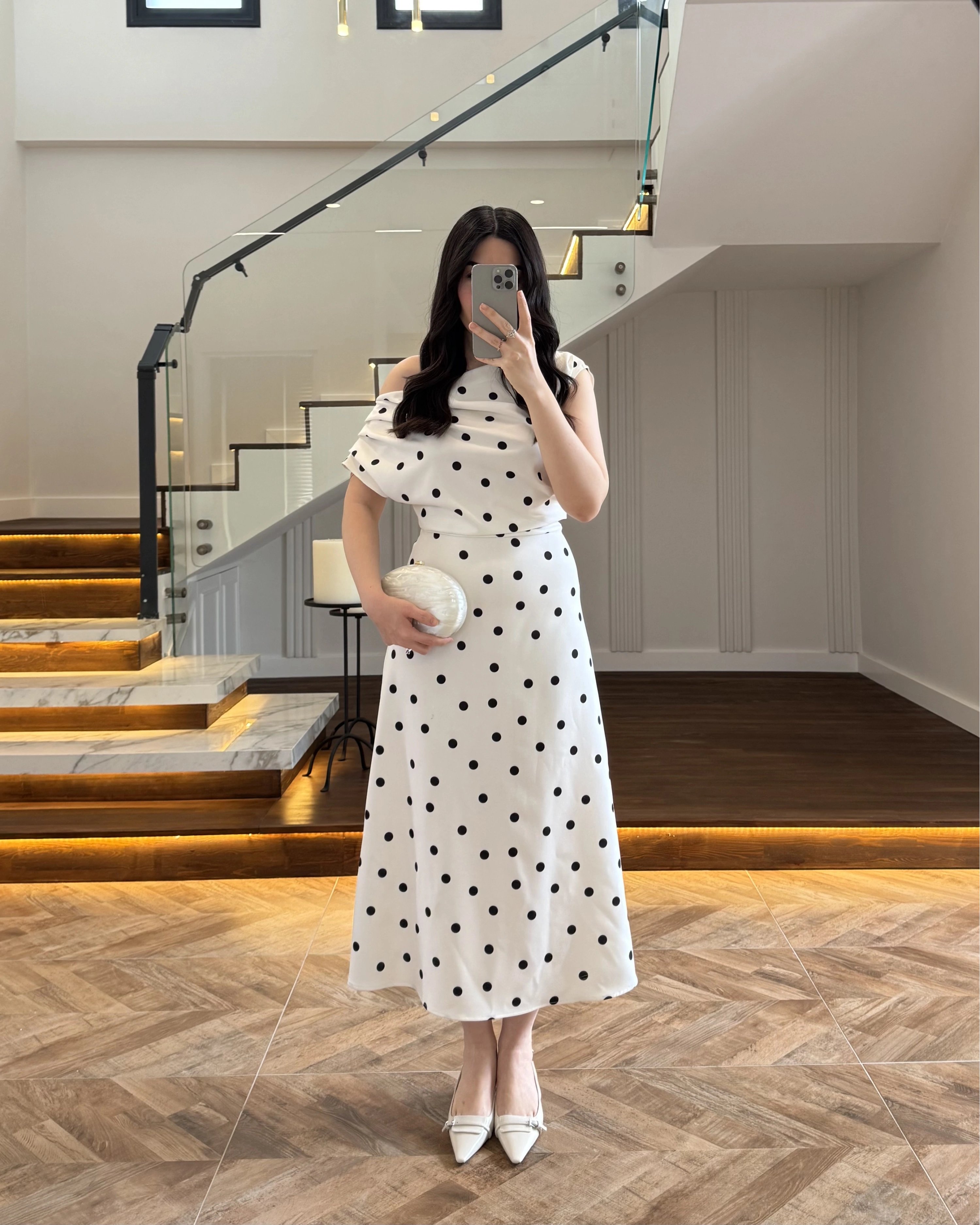 ( ÖN SİPARİŞTİR) PUANTİYELİ KAYIK YAKA ELBİSE-8708