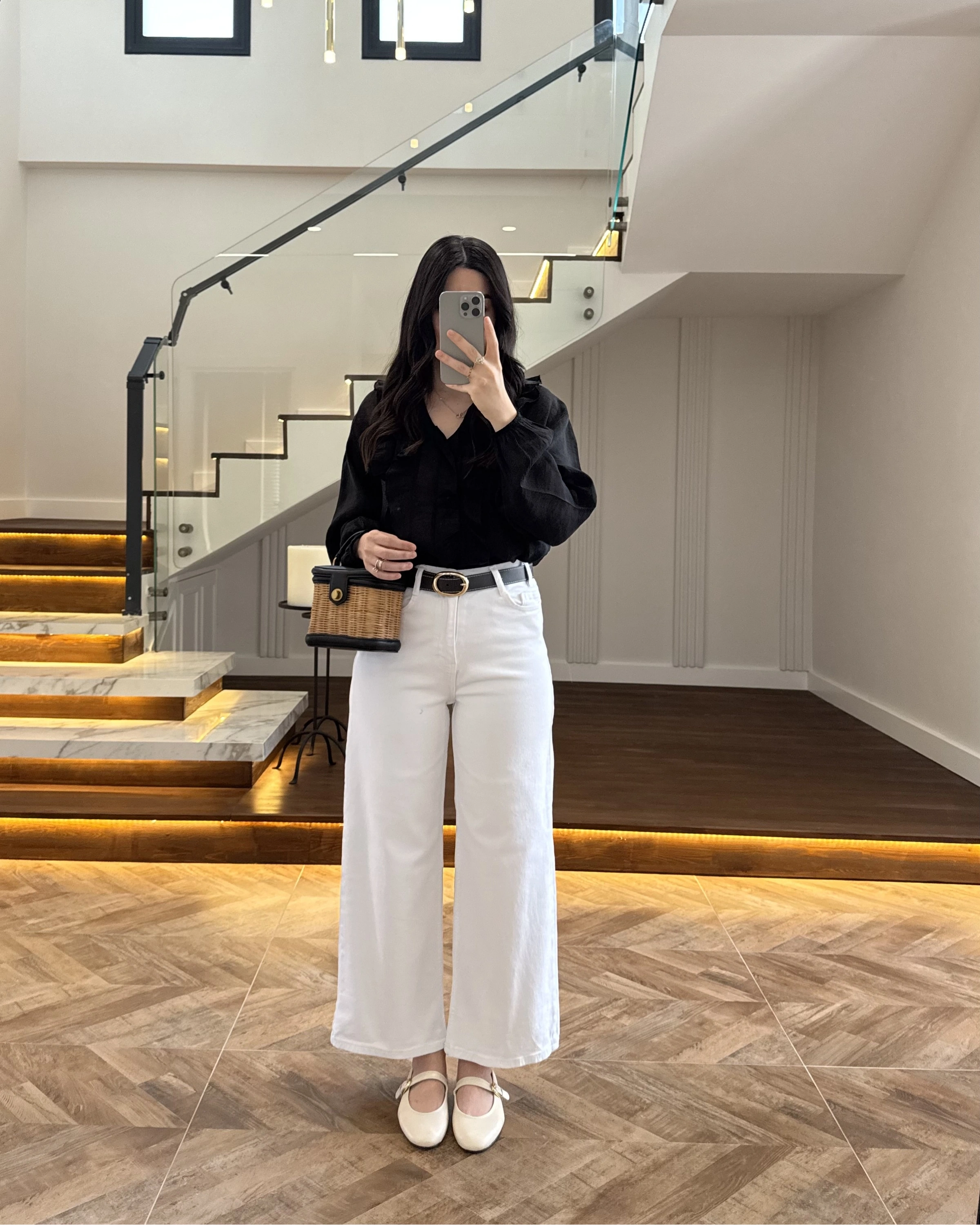 KEMERLİ BEYAZ JEAN