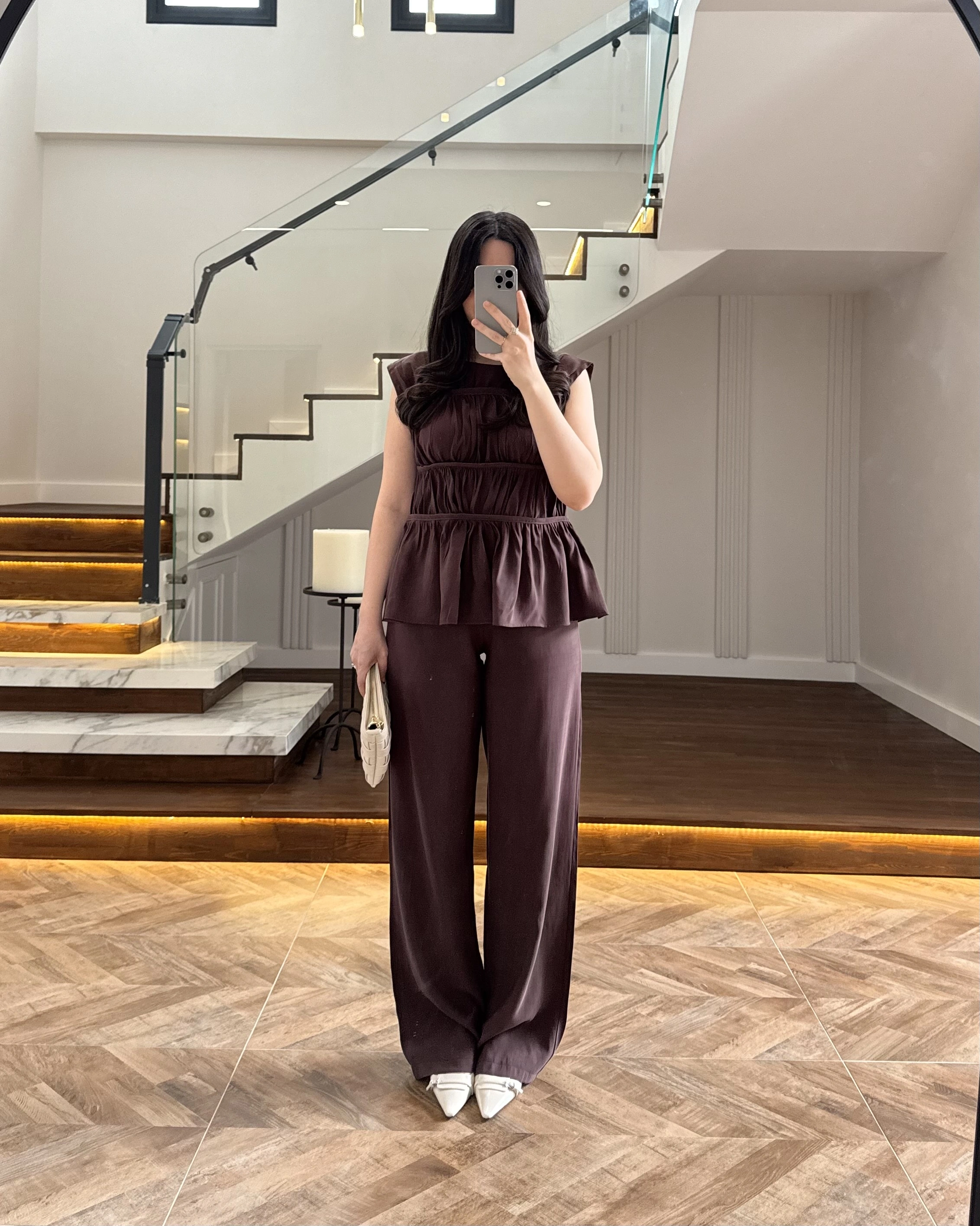 KAHVE TENSEL NEVÜRLÜ BLUZ PANTOLON TAKIM-250483