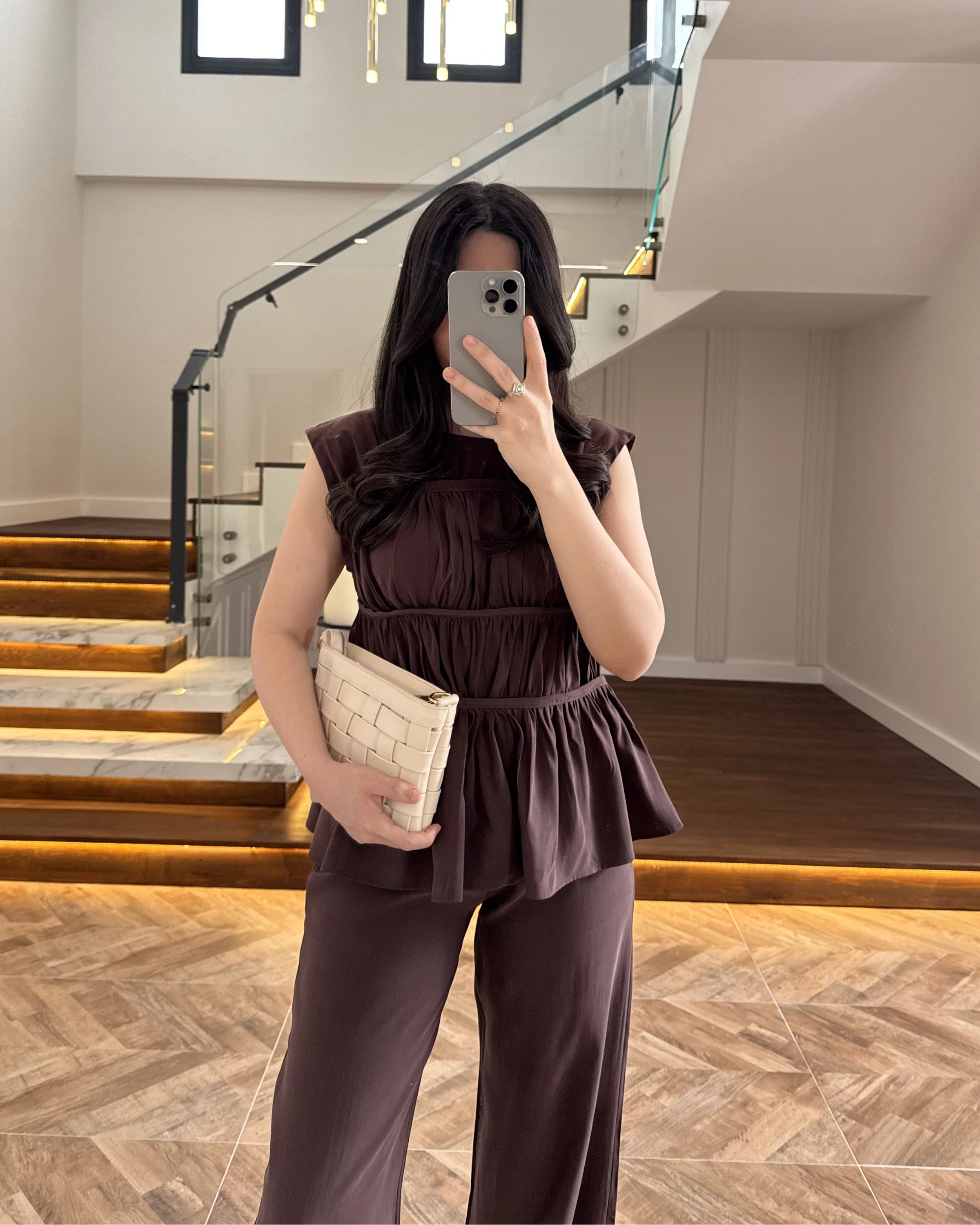 KAHVE TENSEL NEVÜRLÜ BLUZ PANTOLON TAKIM-250483