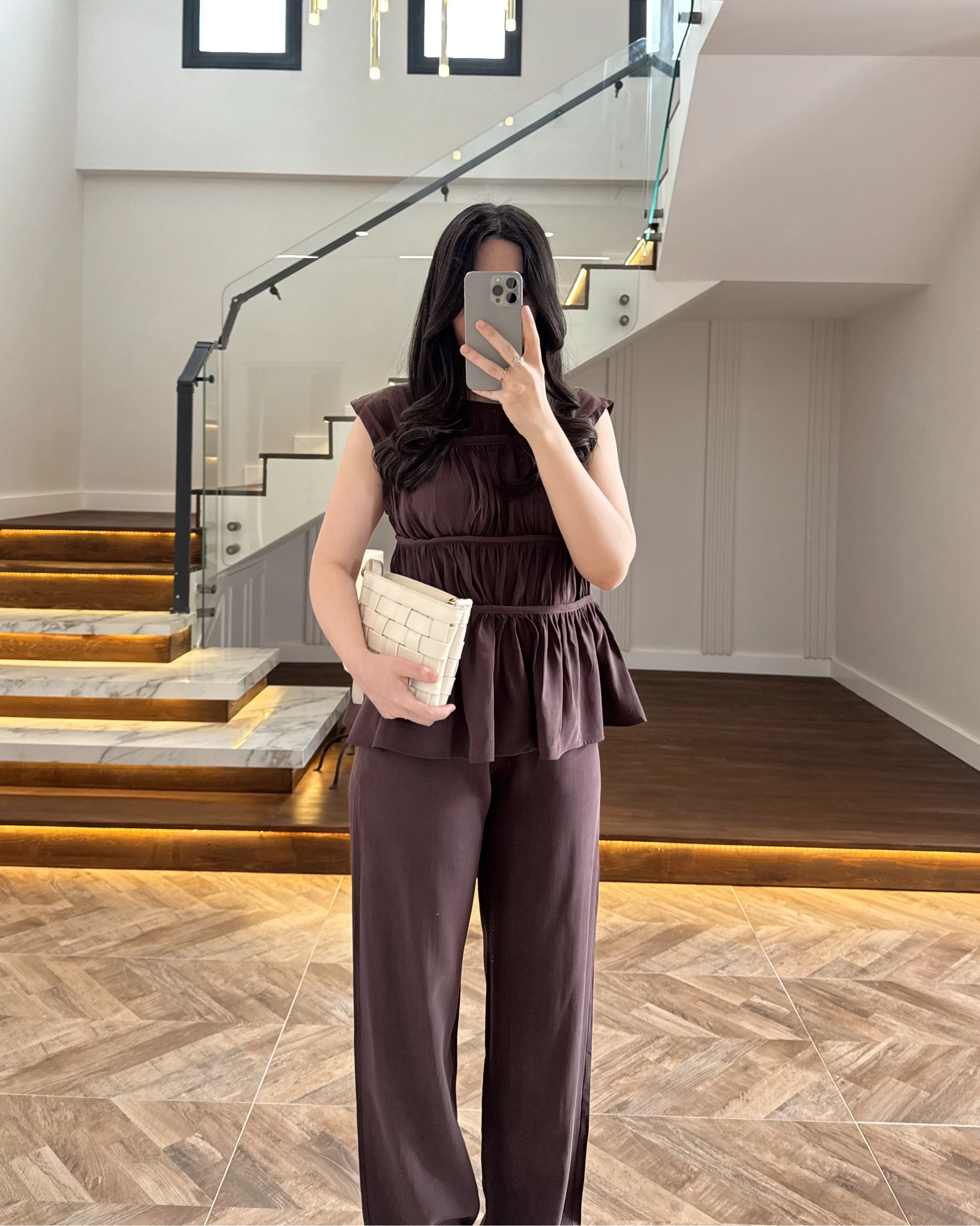 KAHVE TENSEL NEVÜRLÜ BLUZ PANTOLON TAKIM-250483