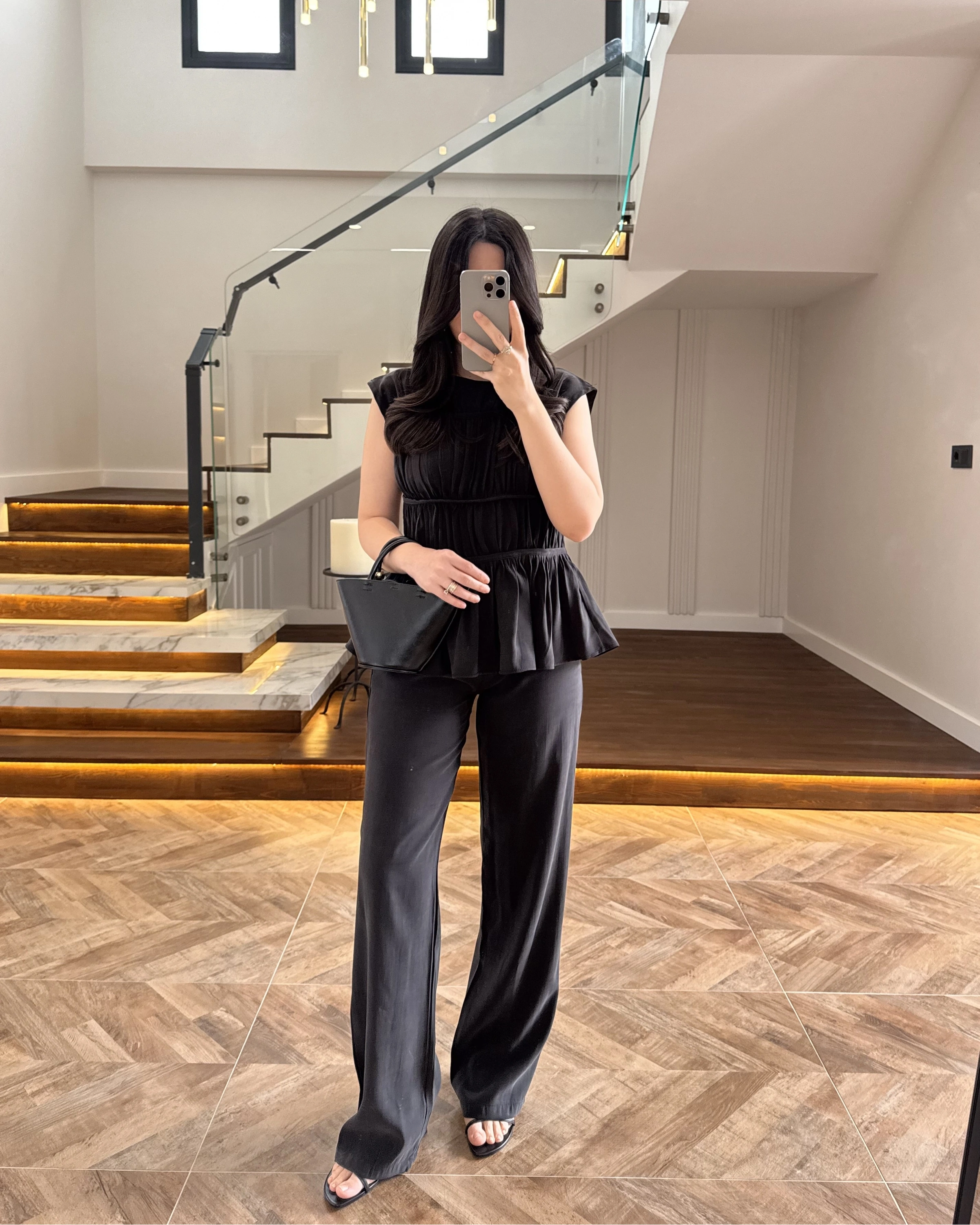 SİYAH TENSEL NEVÜRLÜ BLUZ PANTOLON TAKIM-250483