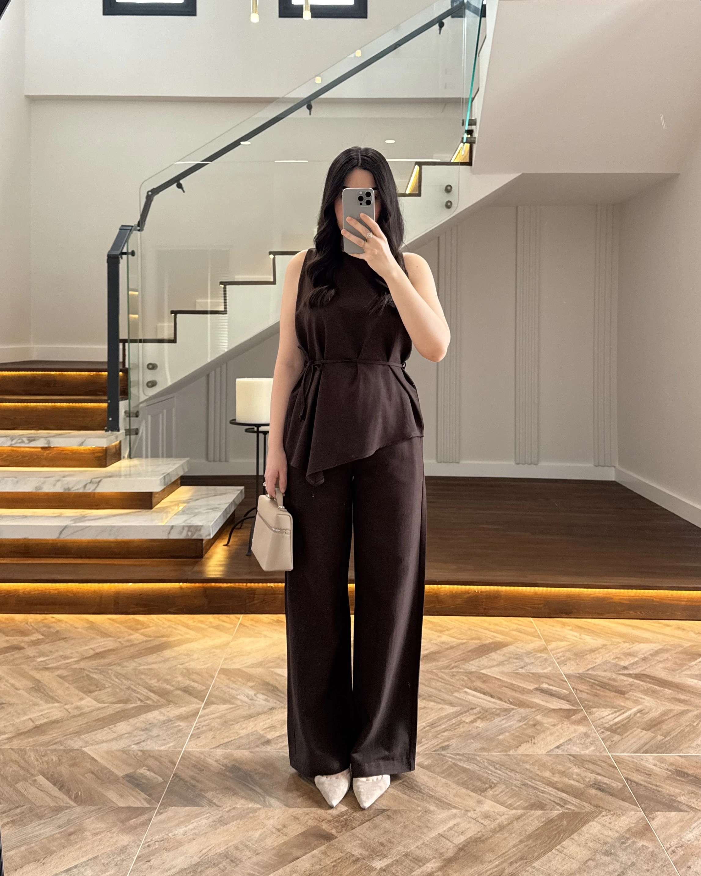 KAHVE ASİMETRİK BLUZ PANTOLON TAKIM-8784