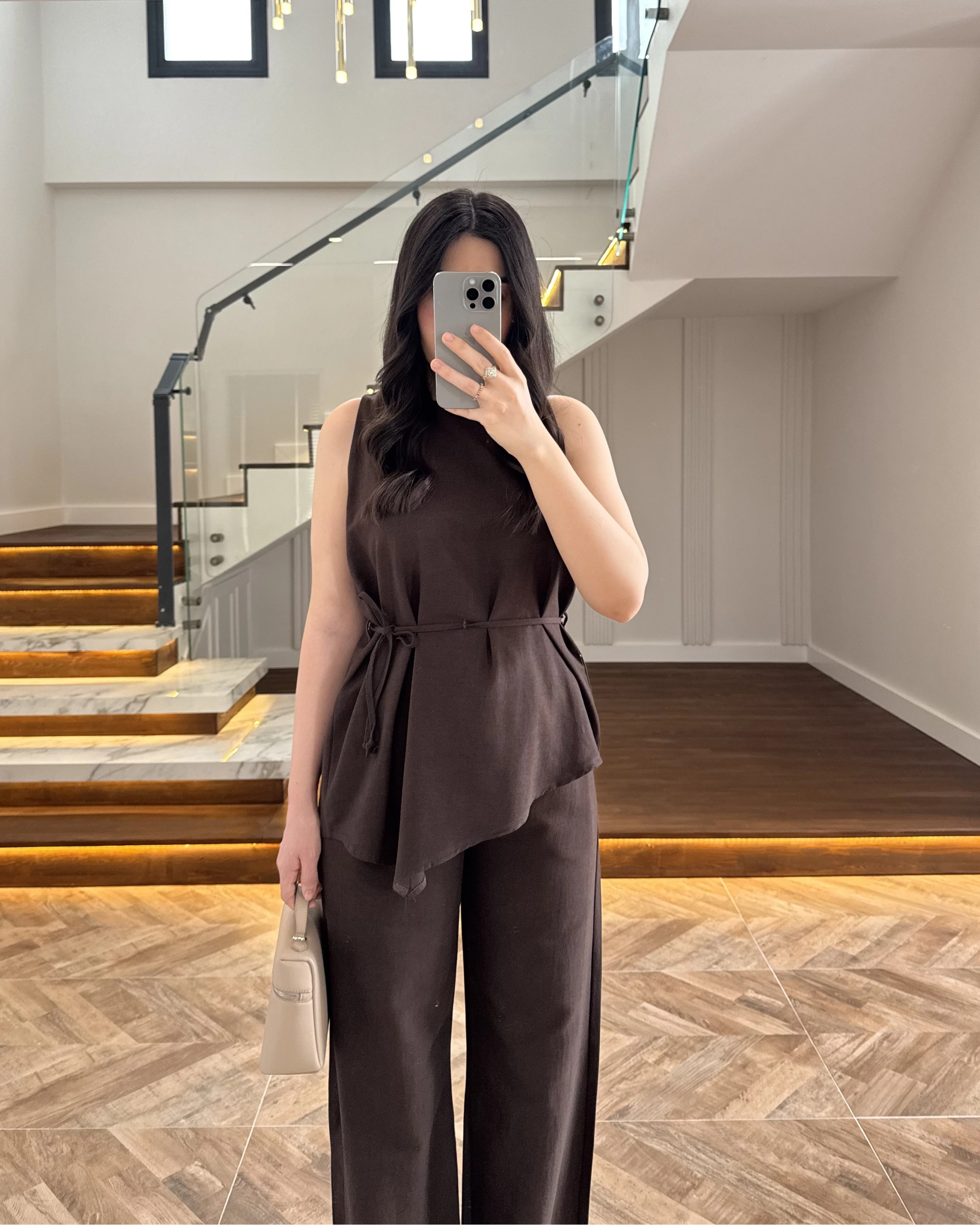 KAHVE ASİMETRİK BLUZ PANTOLON TAKIM-8784