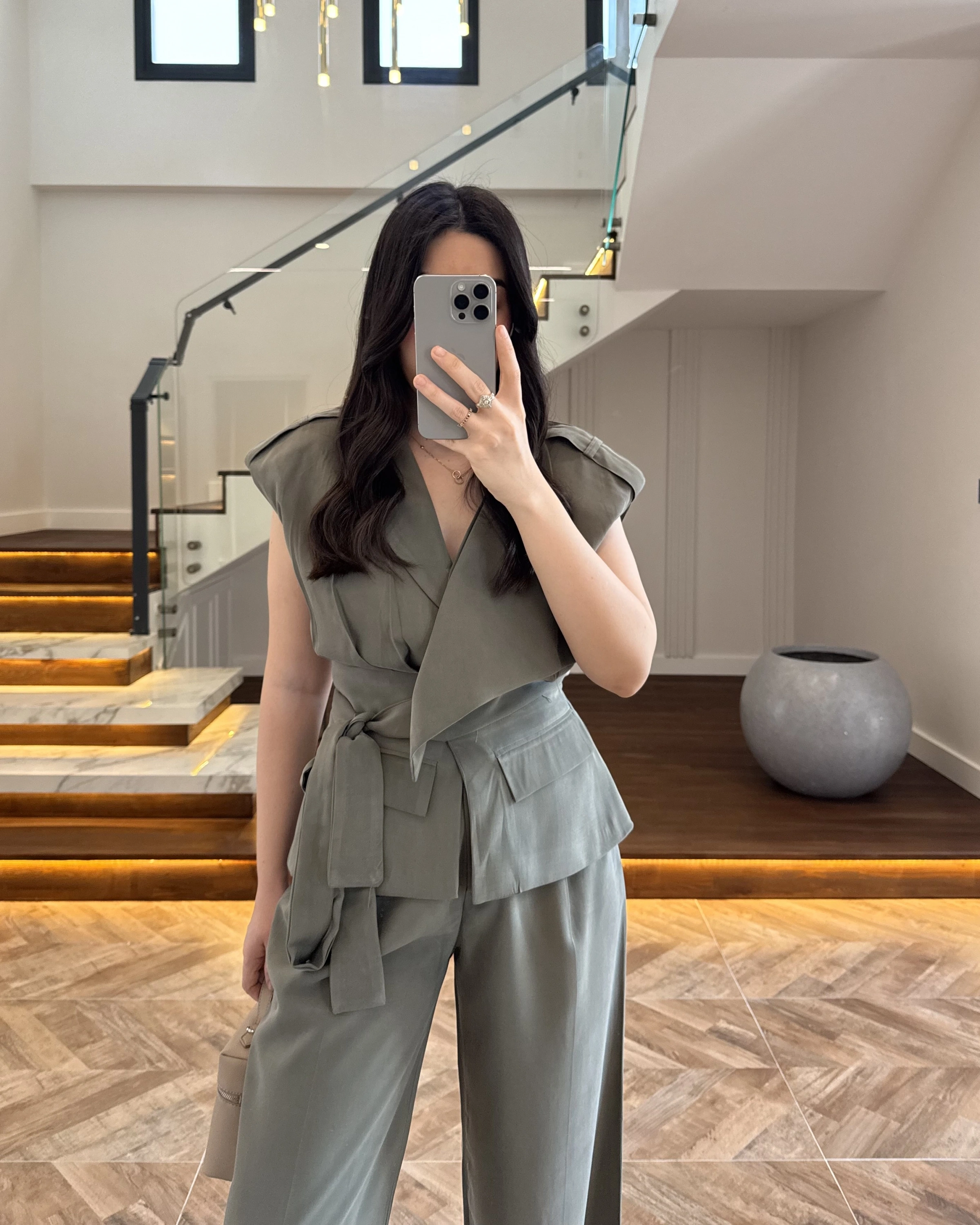 HAKİ BELİ KUŞAKLI YELEK PANTOLON TAKIM-580769