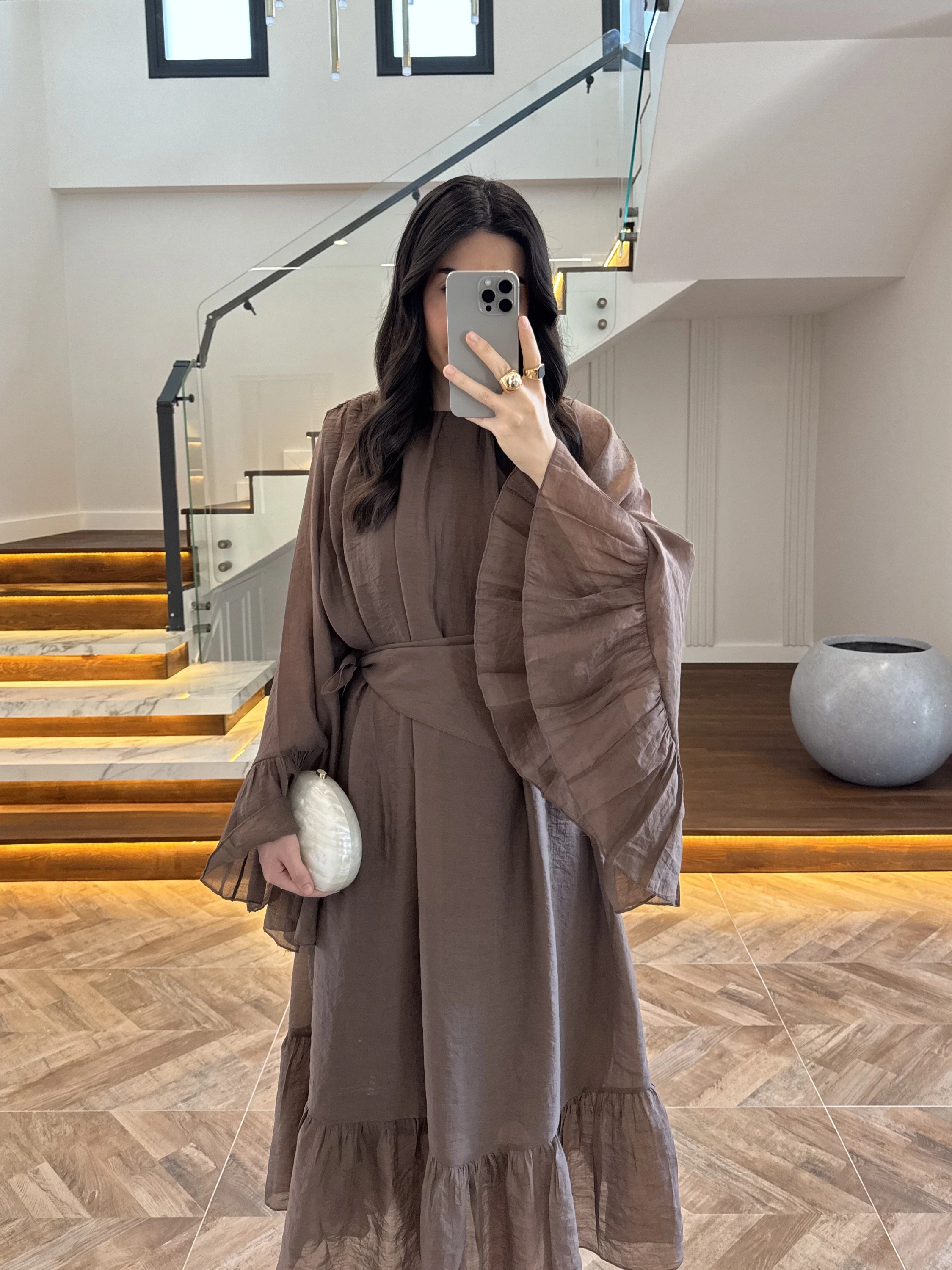 KAHVE ŞALLI BÜZGÜLÜ ELBİSE-3404