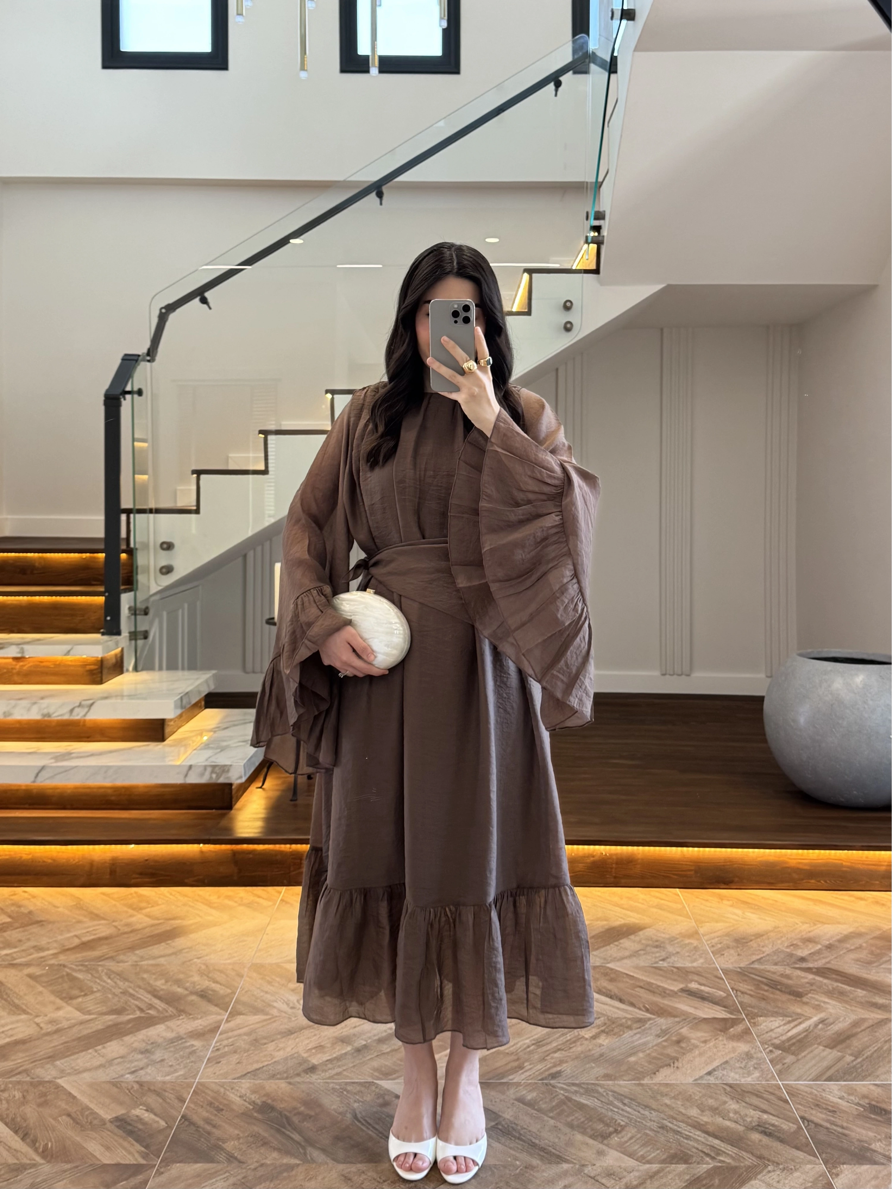 KAHVE ŞALLI BÜZGÜLÜ ELBİSE-3404