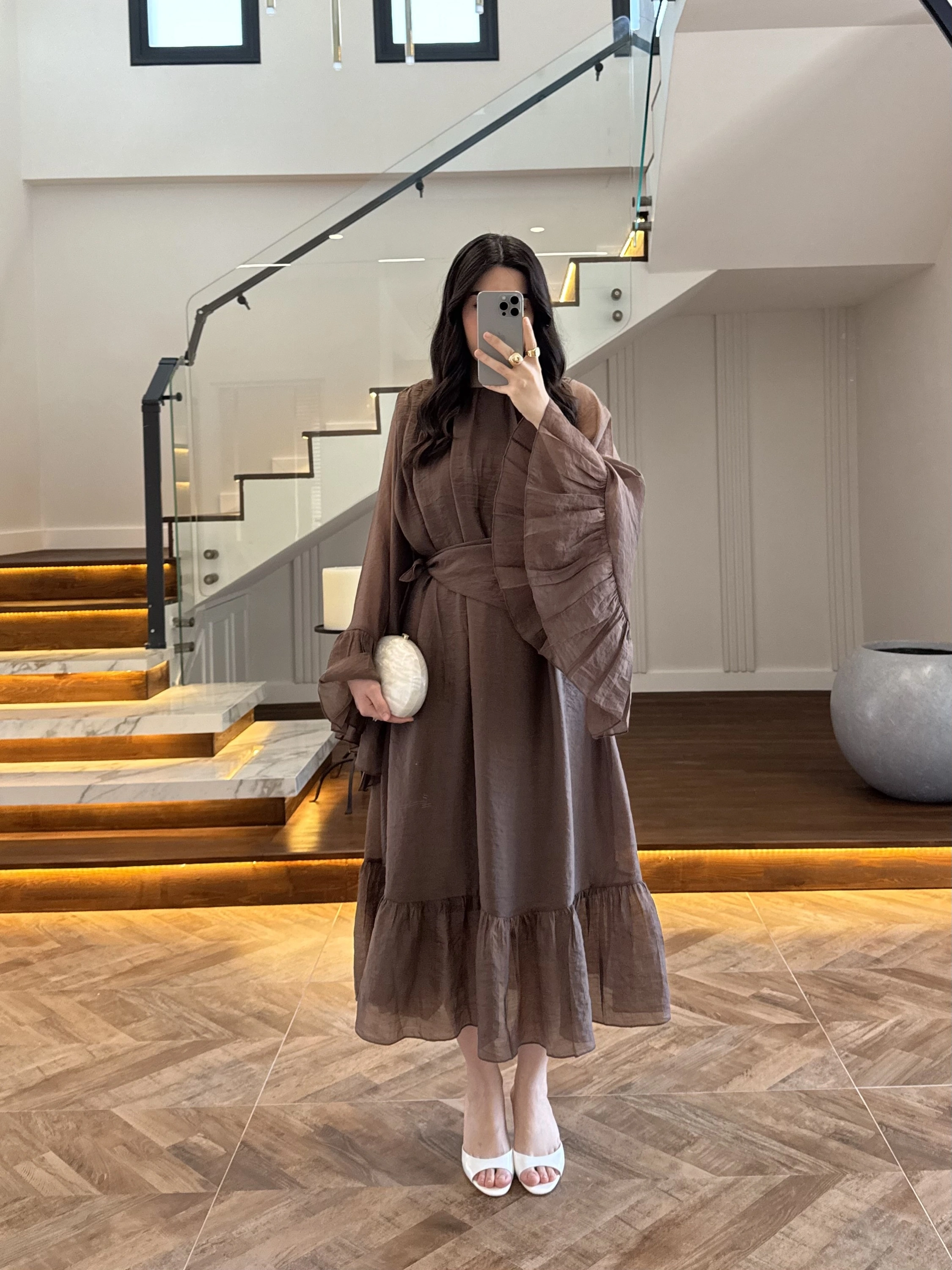 KAHVE ŞALLI BÜZGÜLÜ ELBİSE-3404