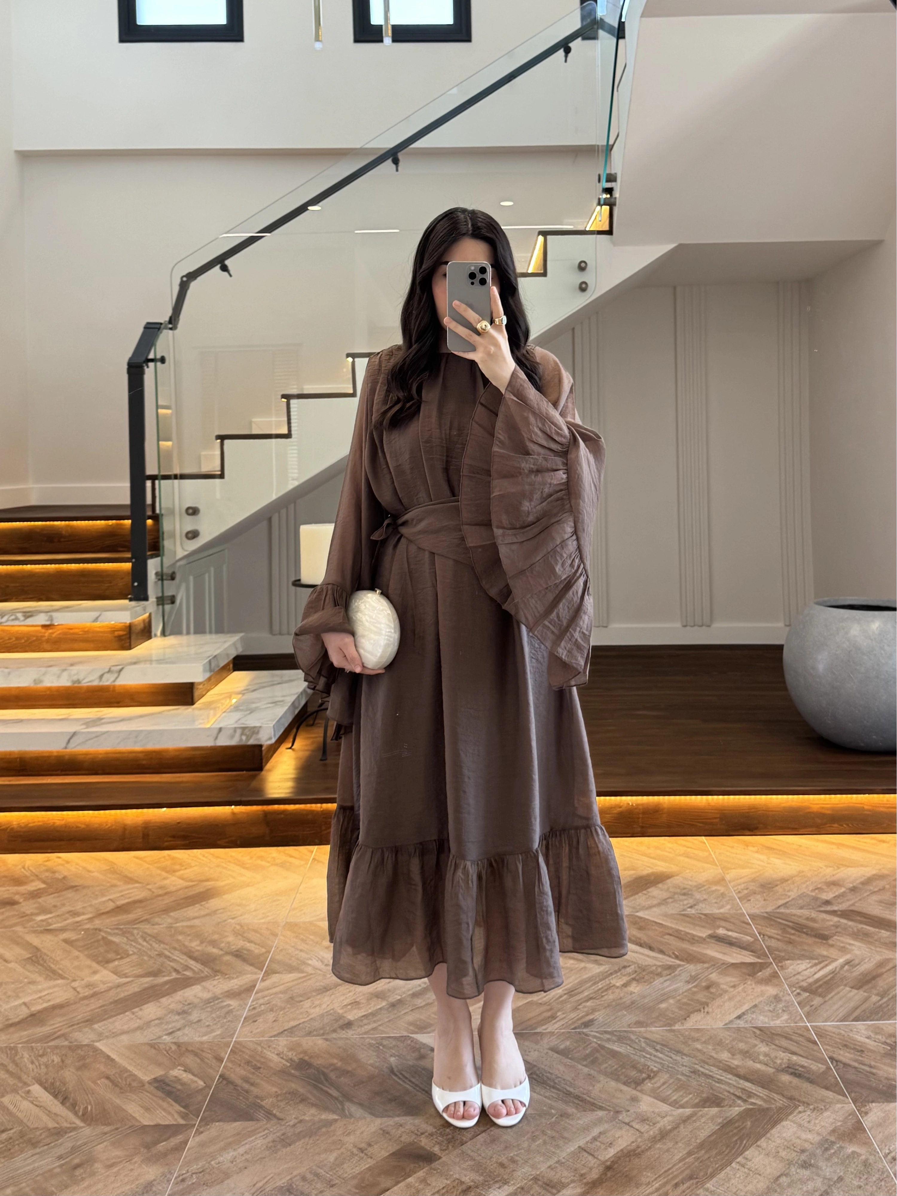KAHVE ŞALLI BÜZGÜLÜ ELBİSE-3404