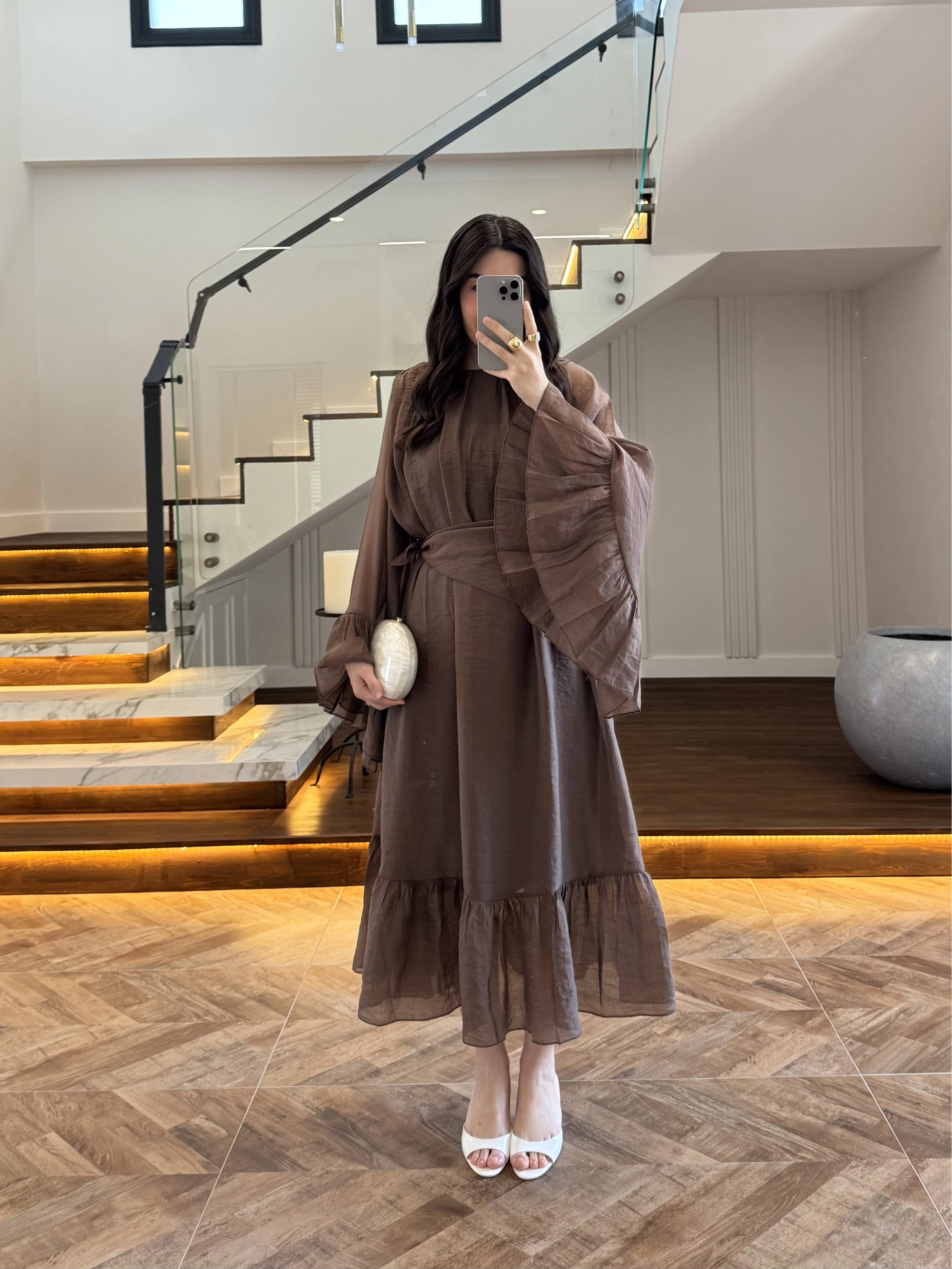 KAHVE ŞALLI BÜZGÜLÜ ELBİSE-3404