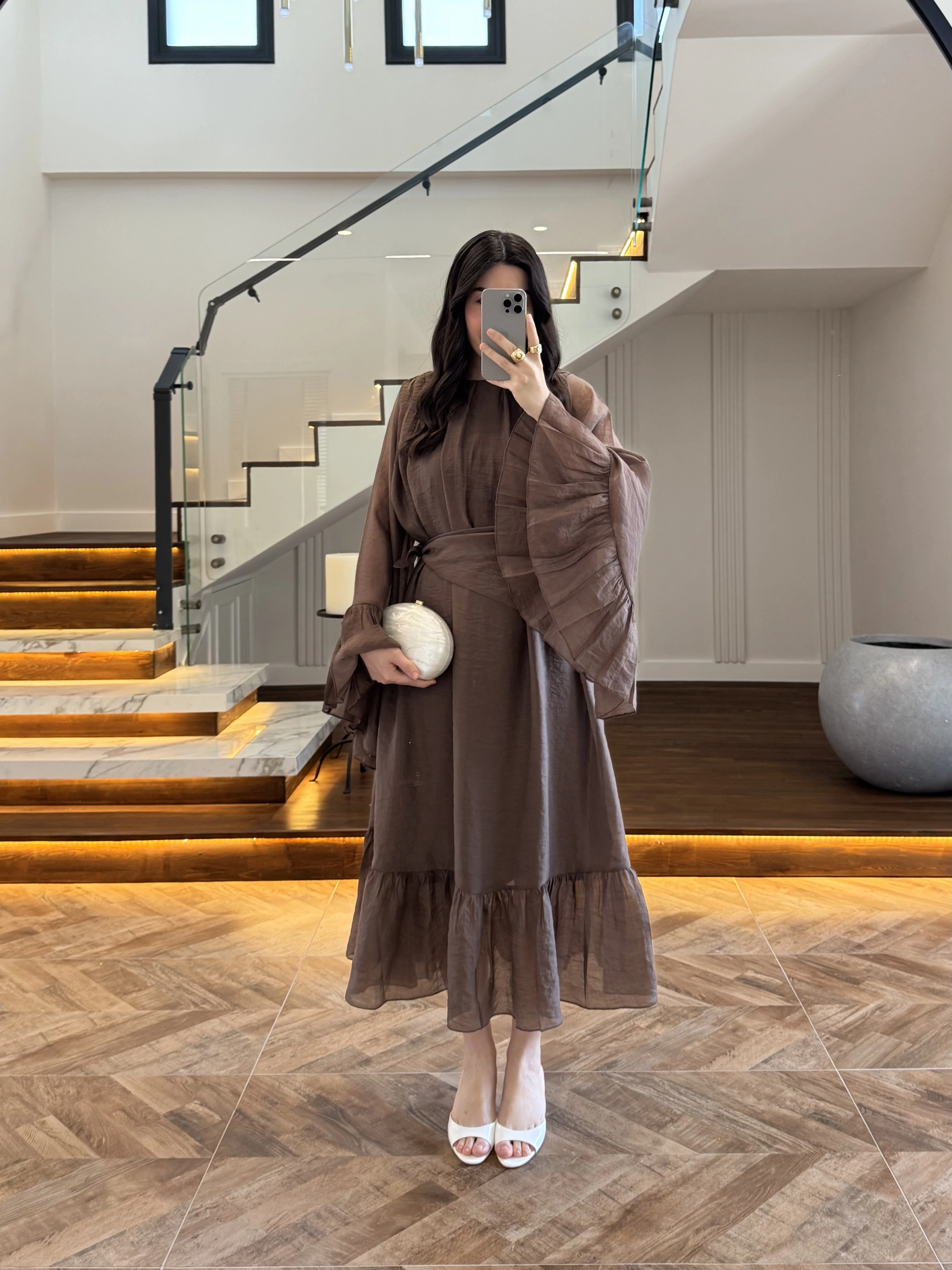 KAHVE ŞALLI BÜZGÜLÜ ELBİSE-3404