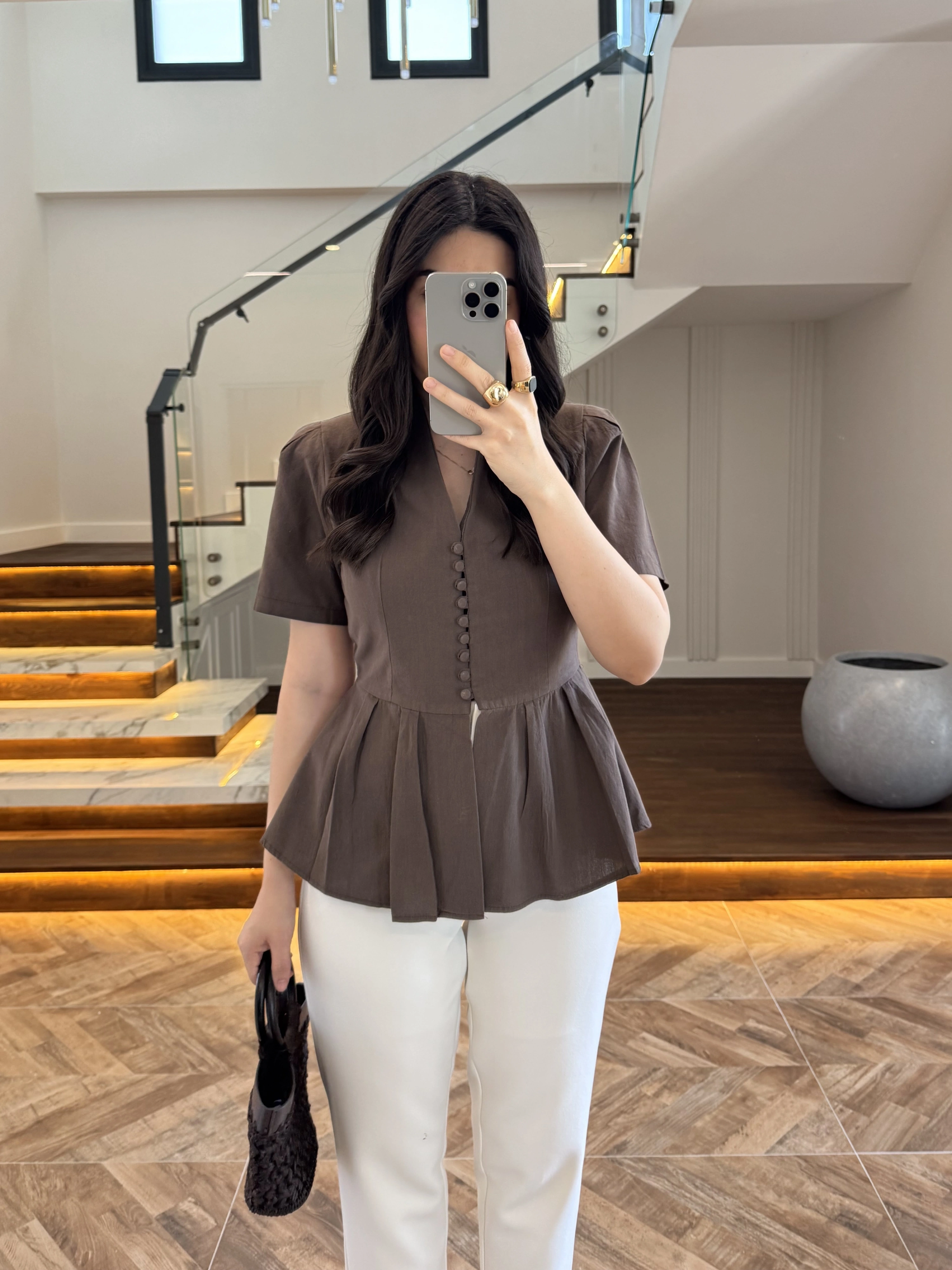KAHVE VATKALI DÜĞME DETAY GÖMLEK-5506