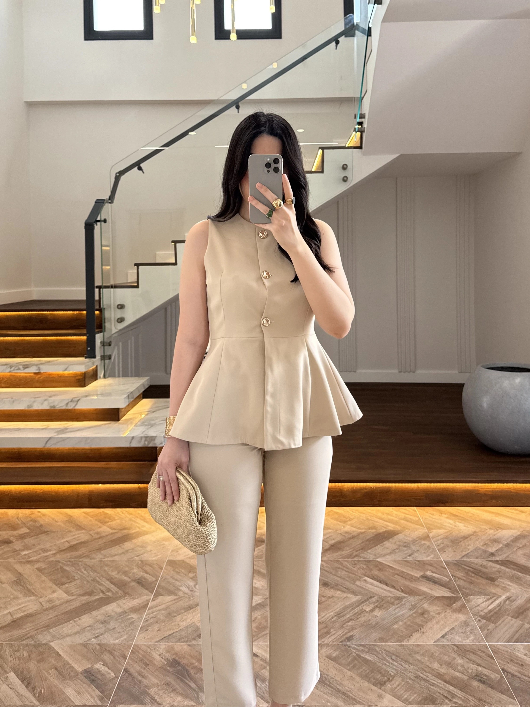 TAŞ VOLANLI YELEKLİ TAKIM-8906