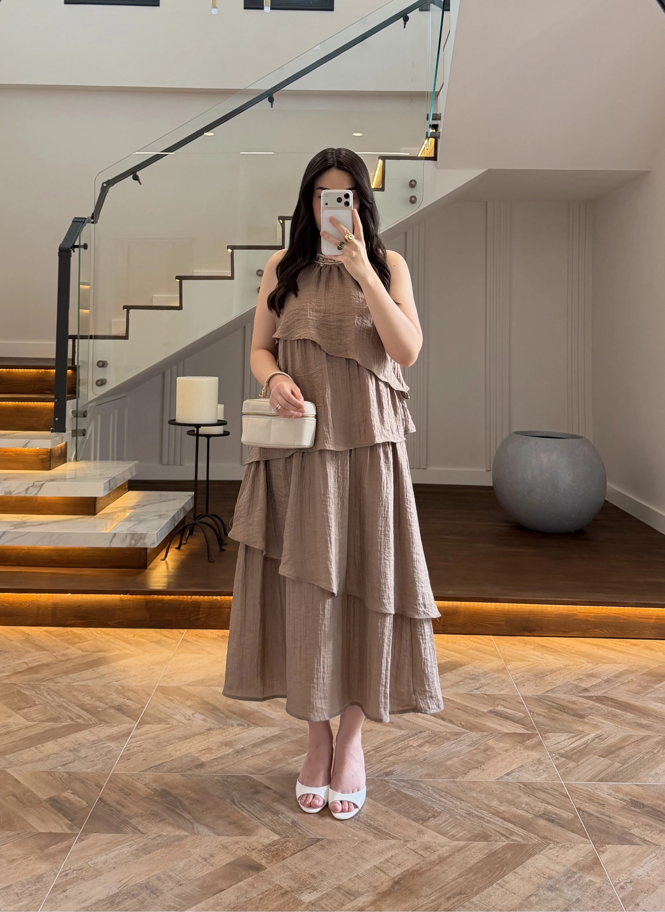 AÇIK KAHVE YAKA İŞLEME DETAYLI ELBİSE-3454