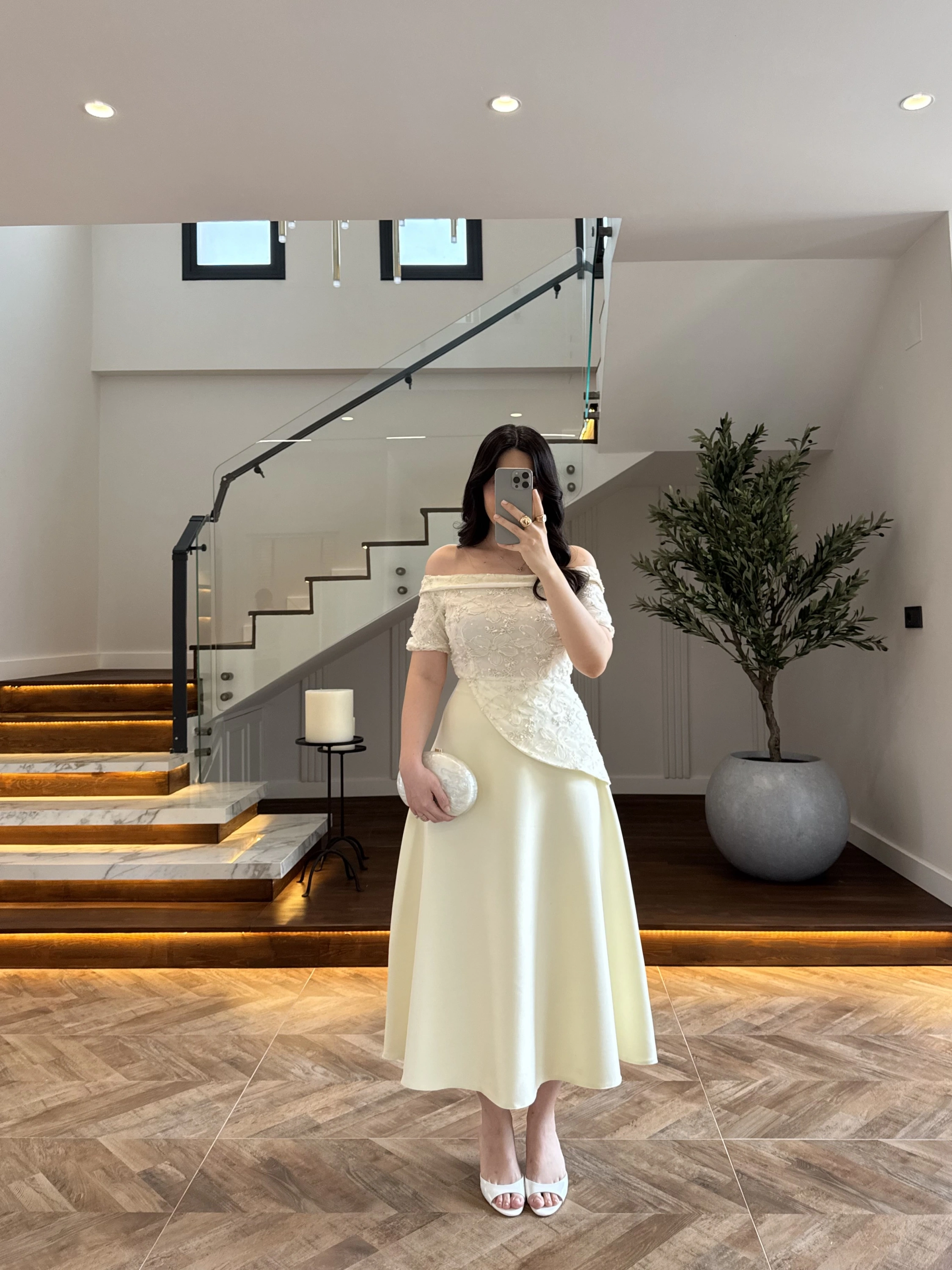 AÇIK SARI DANTEL DETAY ELBİSE -3249