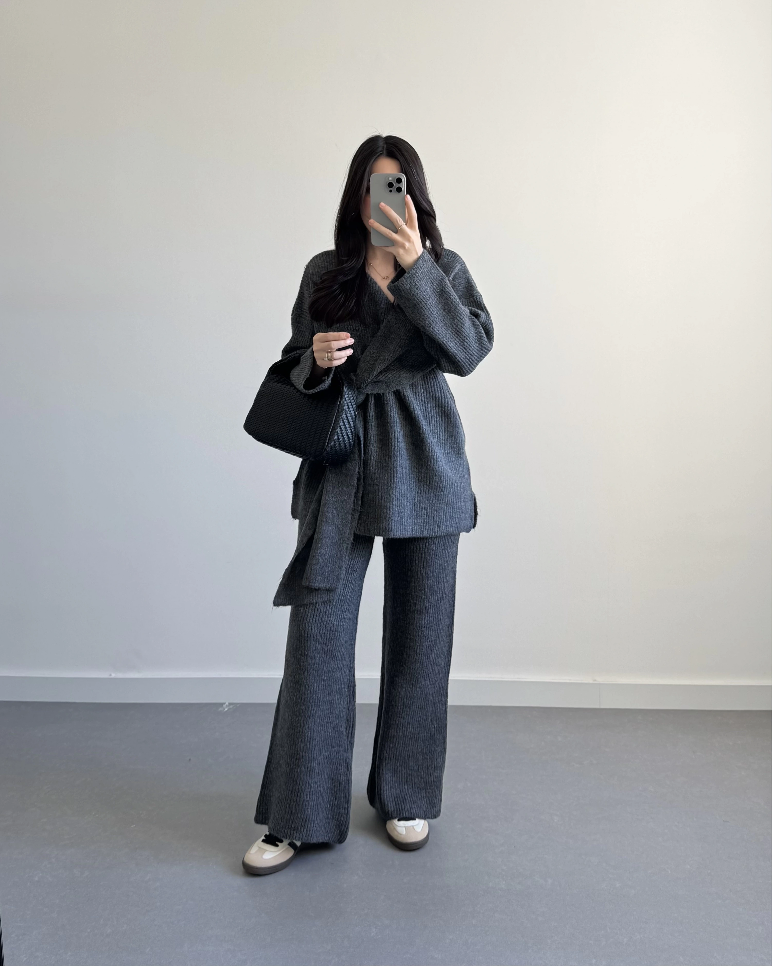 ANTRASİT BAĞLAMALI TRİKO TAKIM