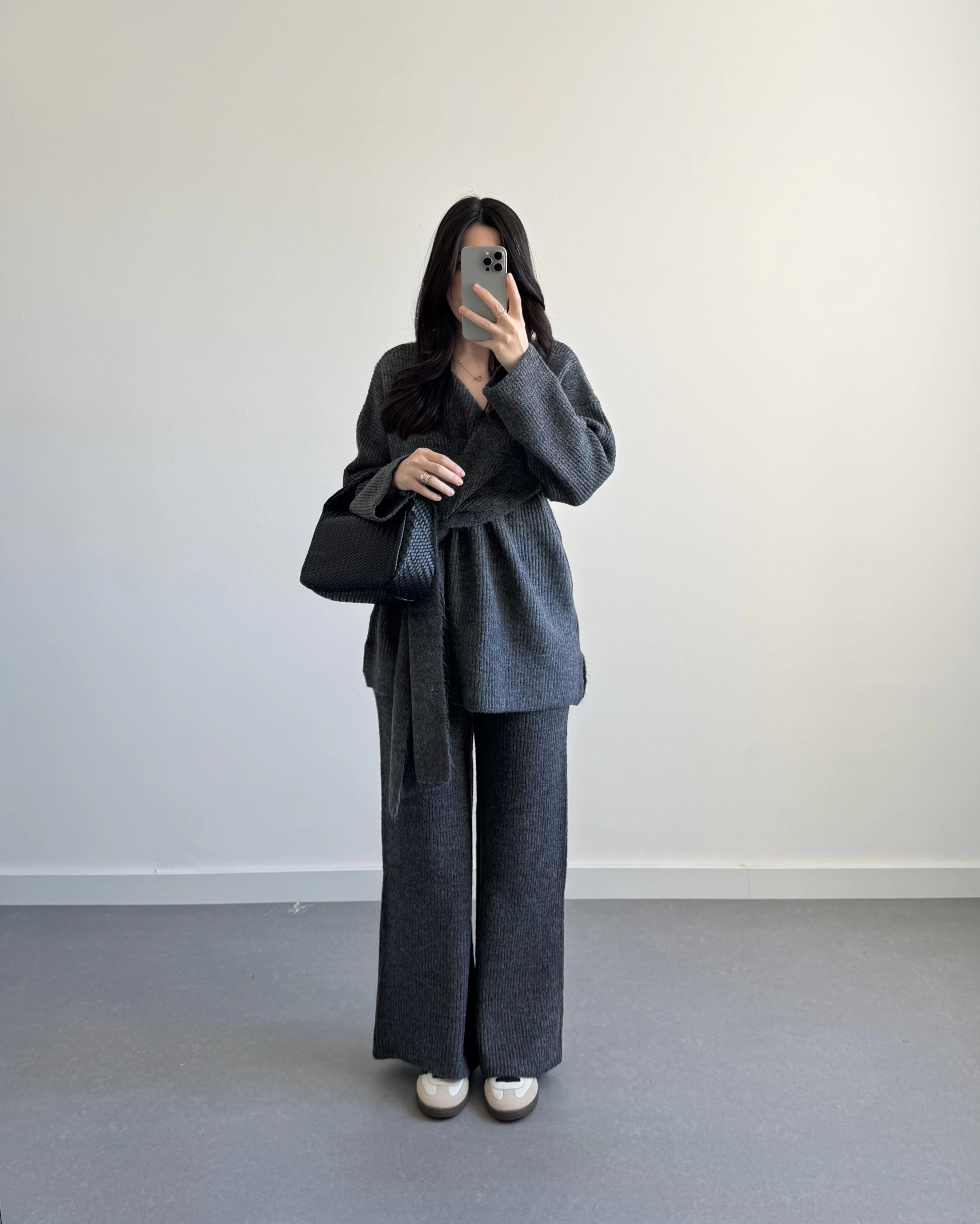 ANTRASİT BAĞLAMALI TRİKO TAKIM