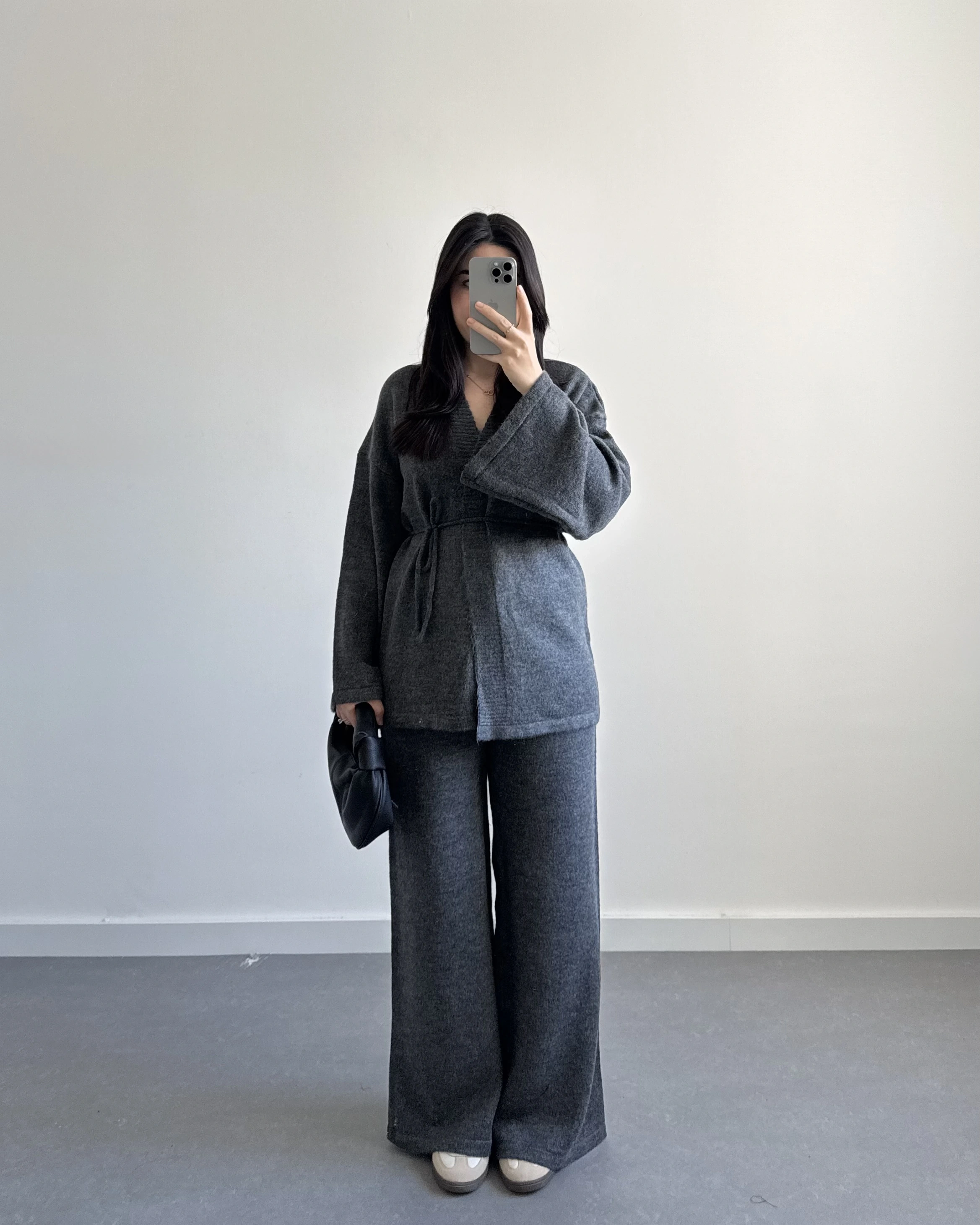 ANTRASİT HIRKALI TAKIM