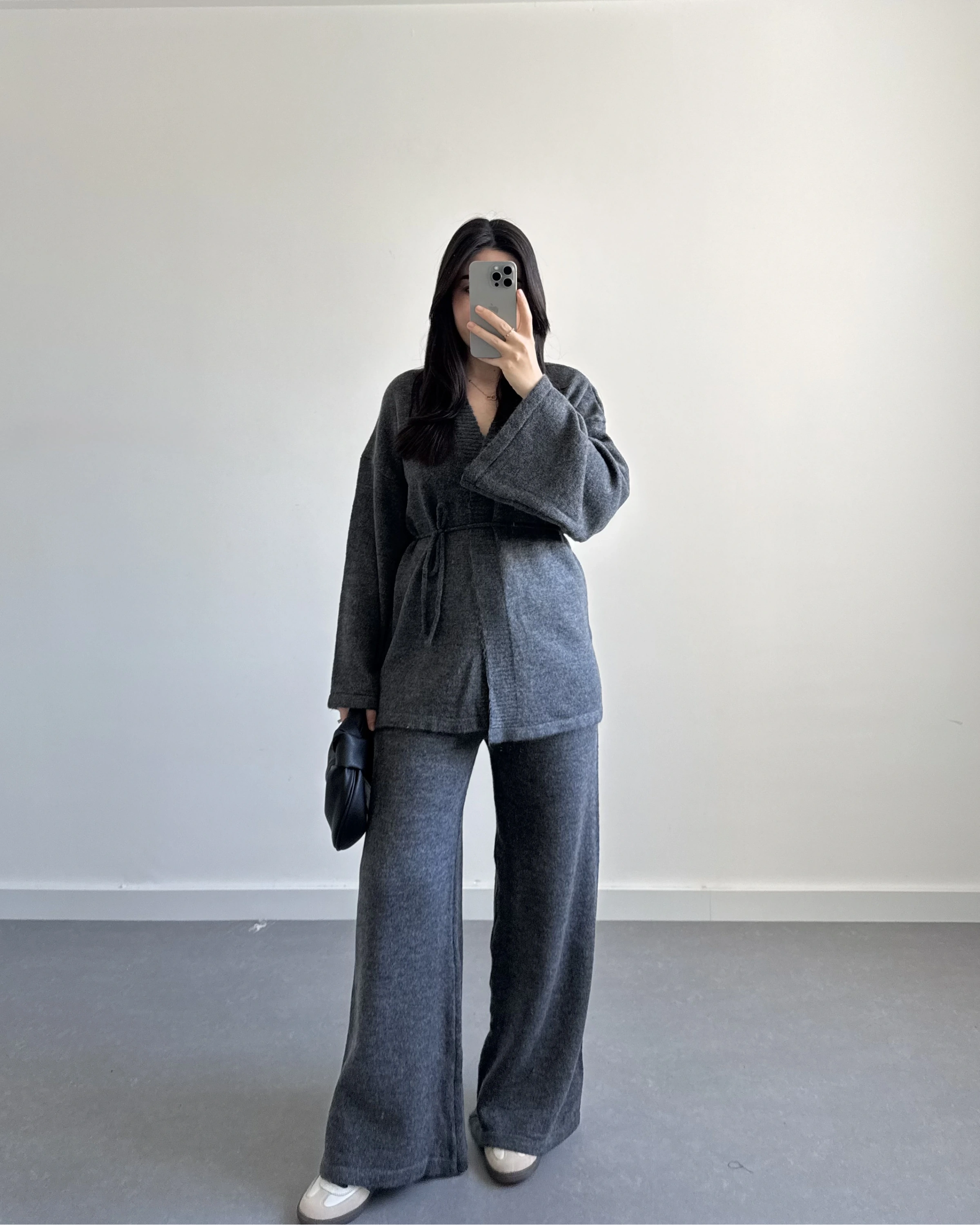 ANTRASİT HIRKALI TAKIM