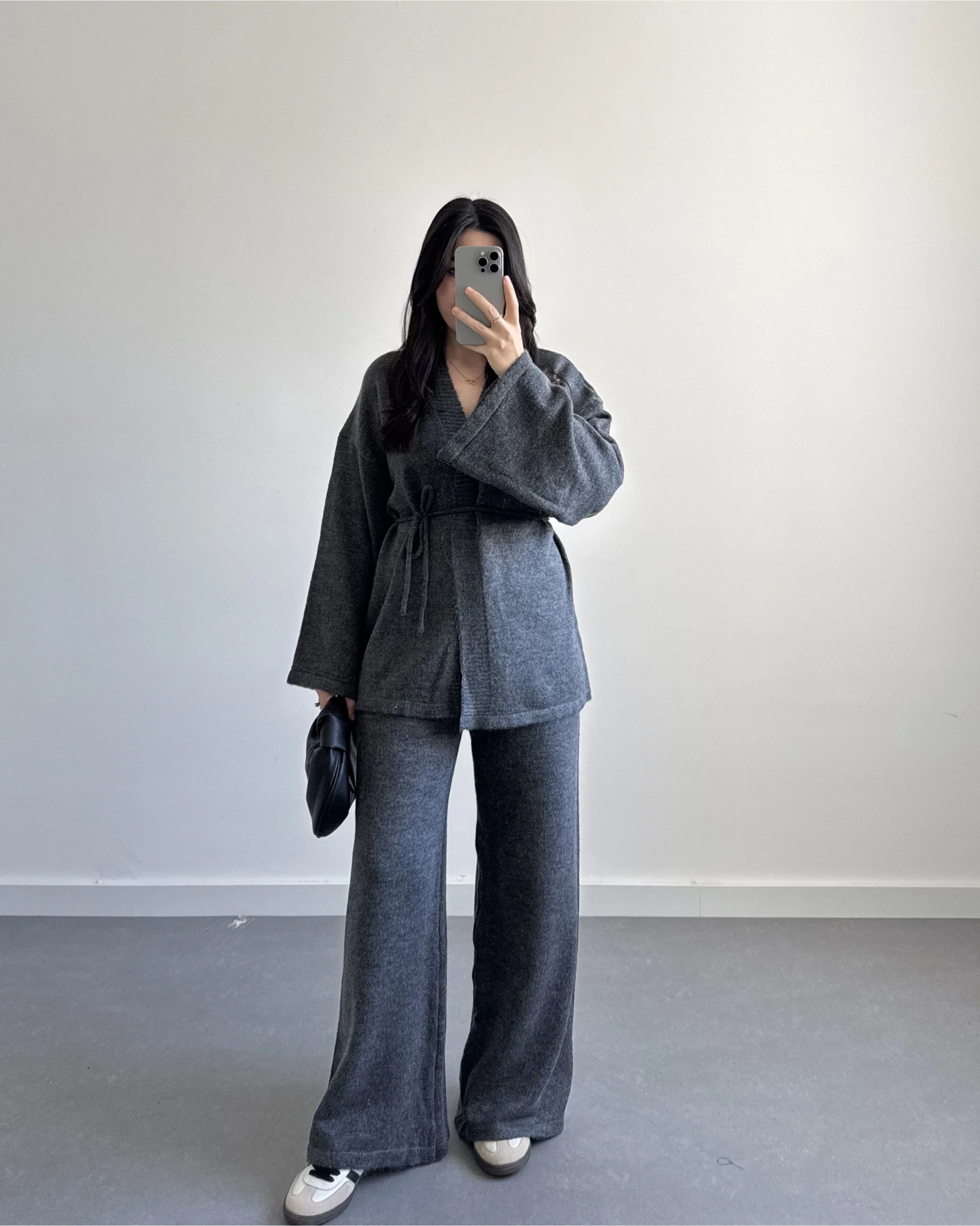 ANTRASİT HIRKALI TAKIM