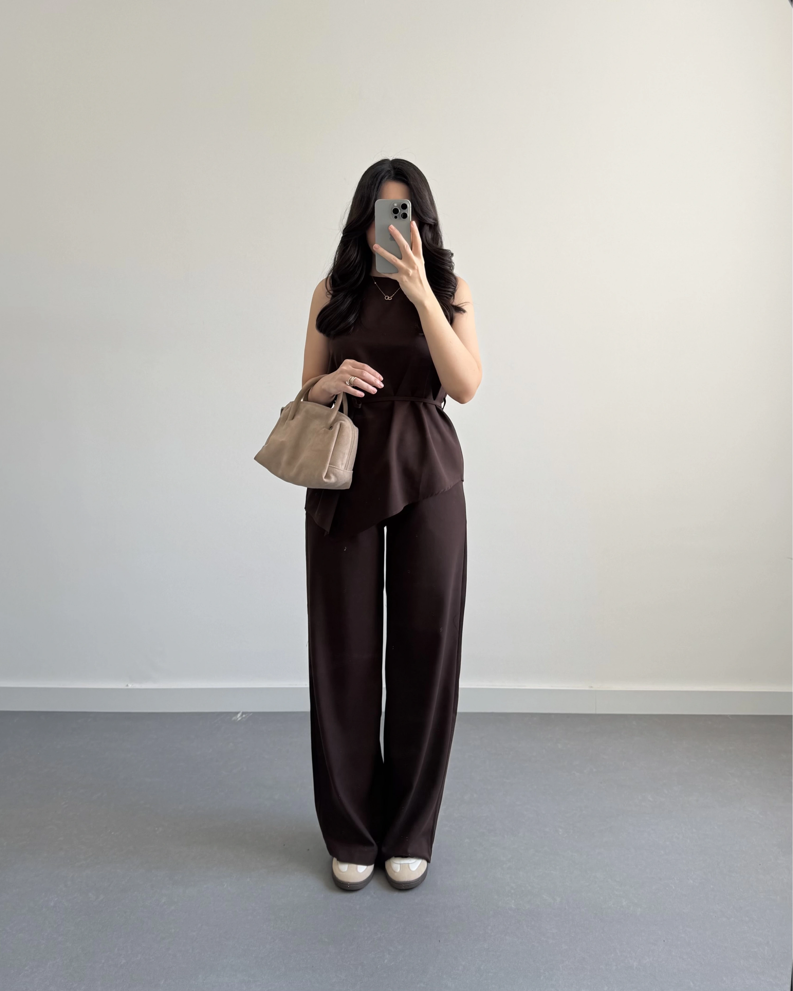 ASİMETRİK KESİM İKİLİ TAKIM KAHVE