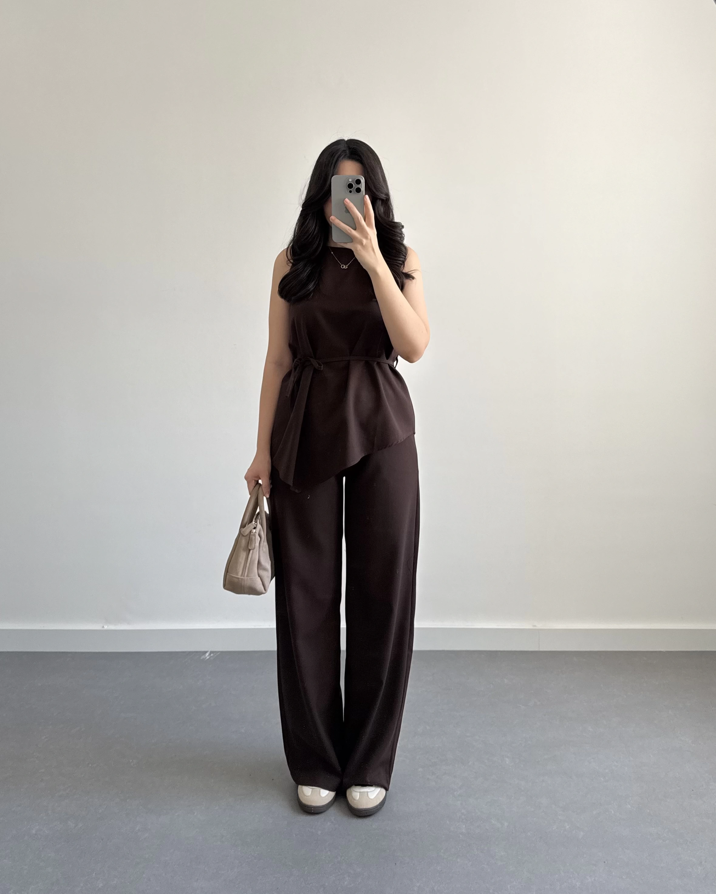 ASİMETRİK KESİM İKİLİ TAKIM KAHVE