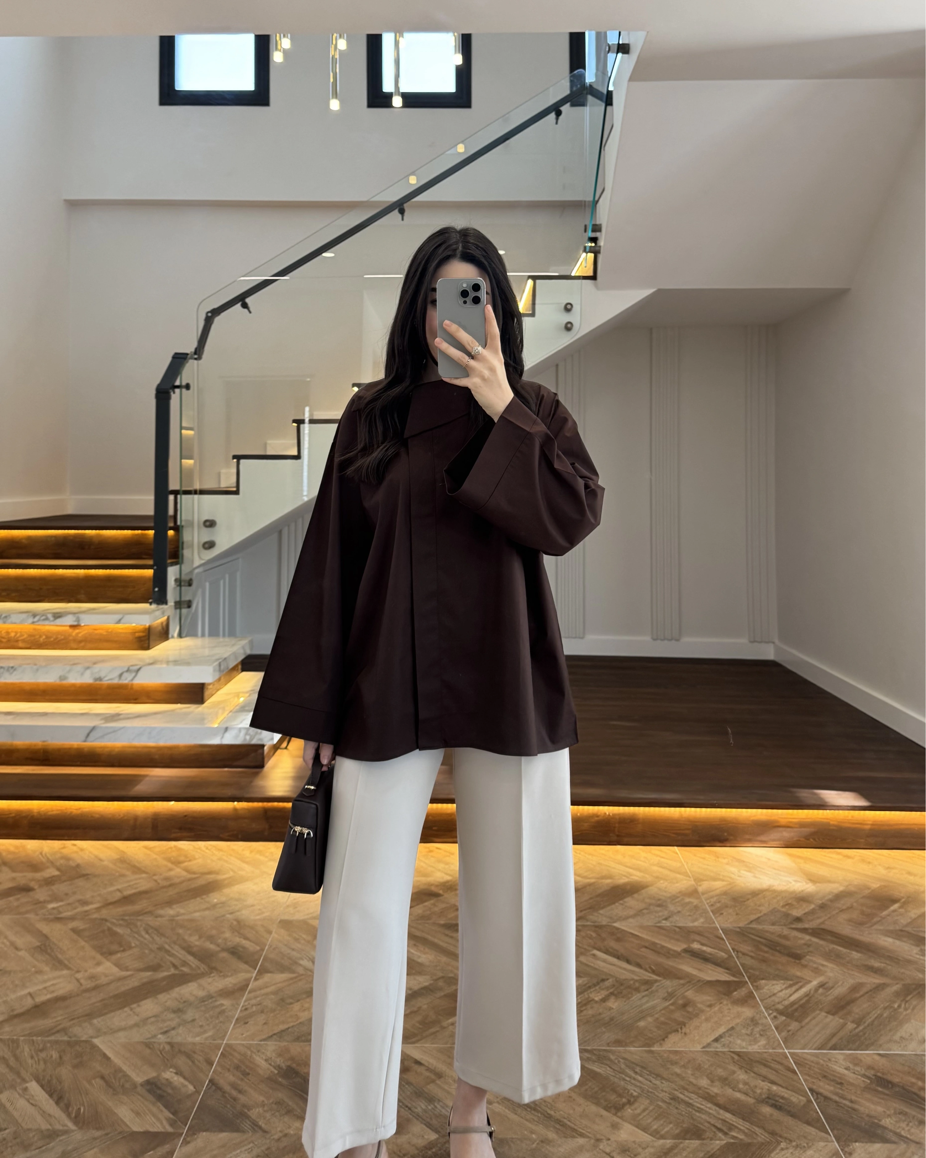 ASİMETRİK YAKA POPLİN GÖMLEK KAHVE -5419