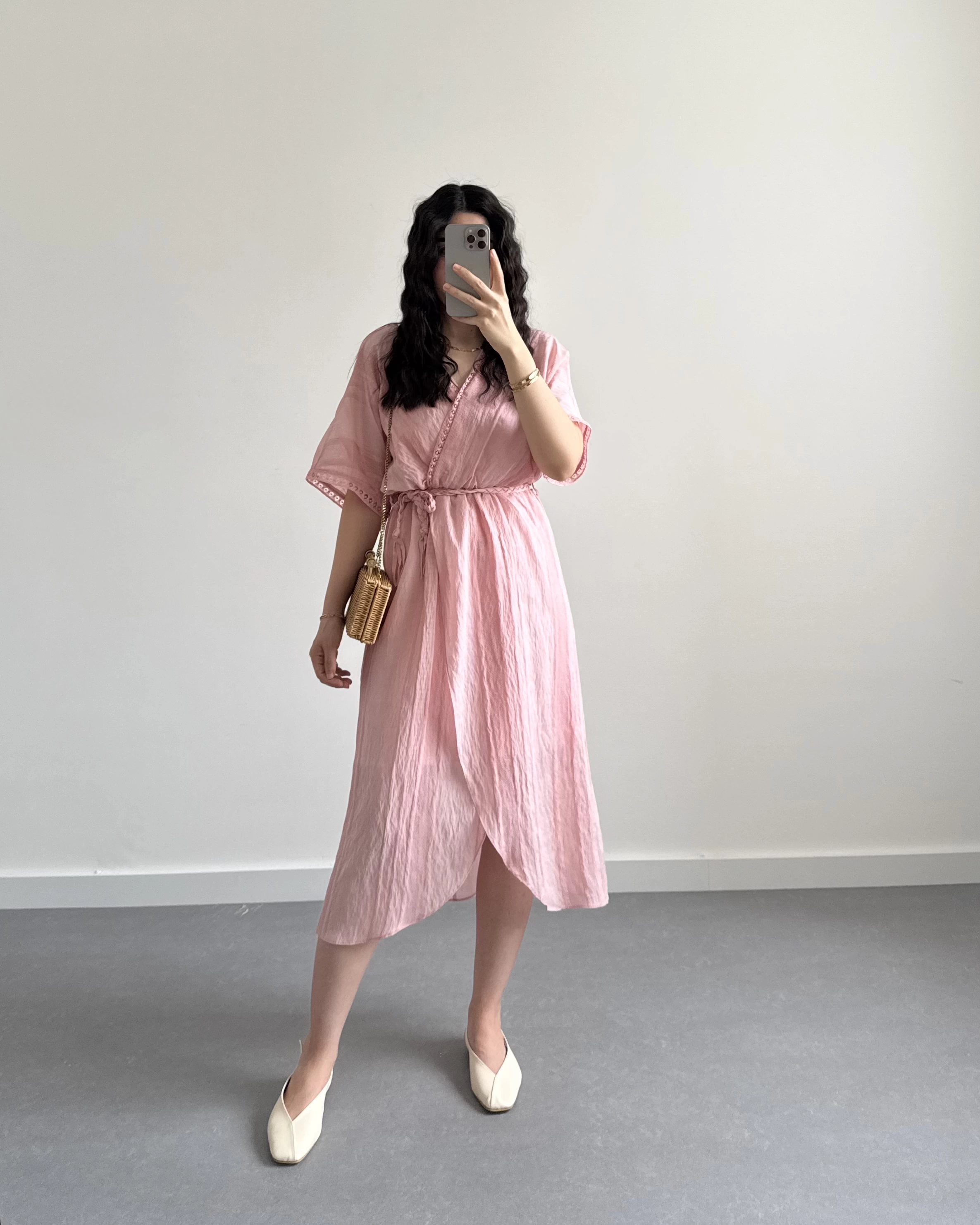 AVA PEMBE KURUVAZE ÖRGÜ KEMERLİ ELBİSE