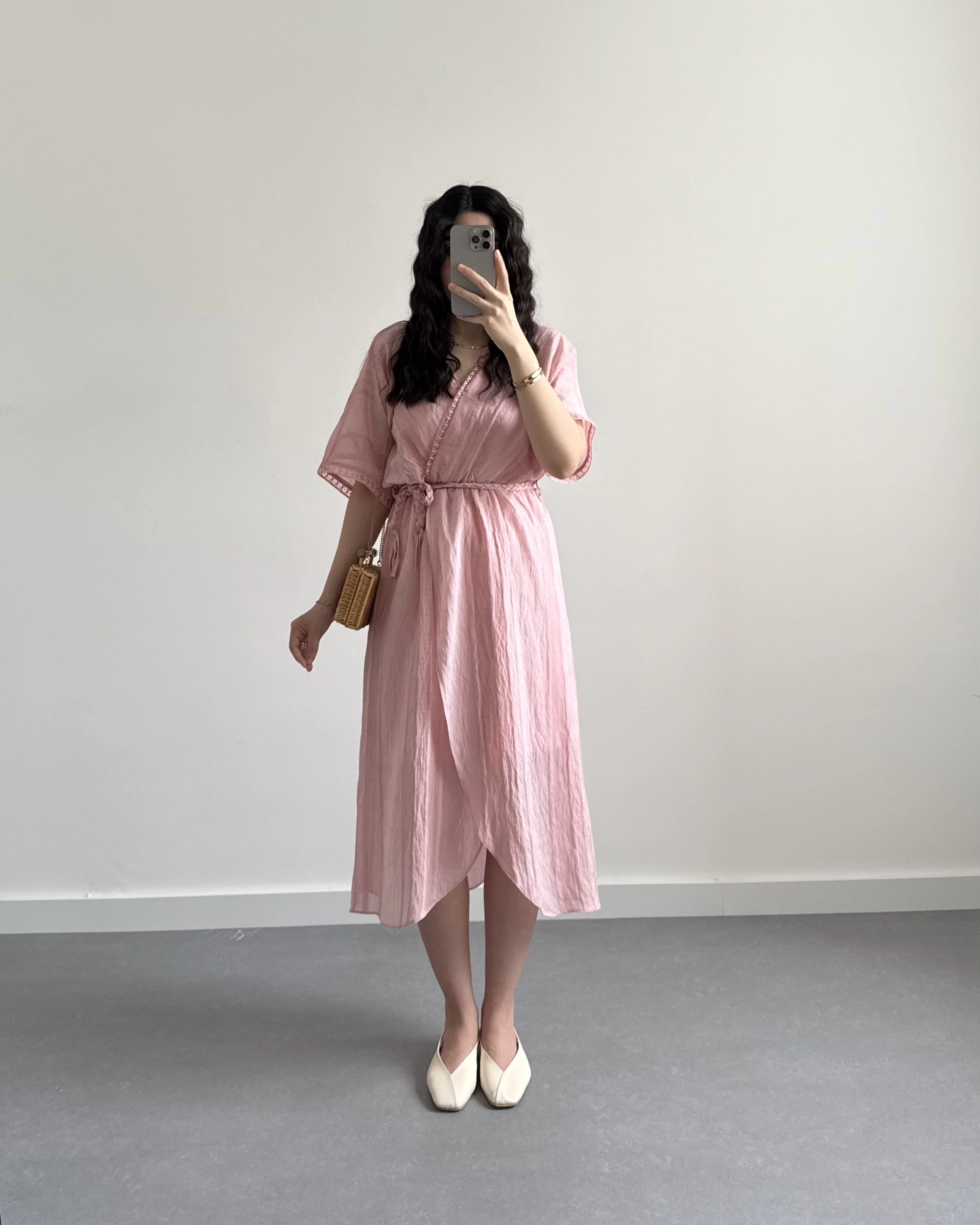 AVA PEMBE KURUVAZE ÖRGÜ KEMERLİ ELBİSE