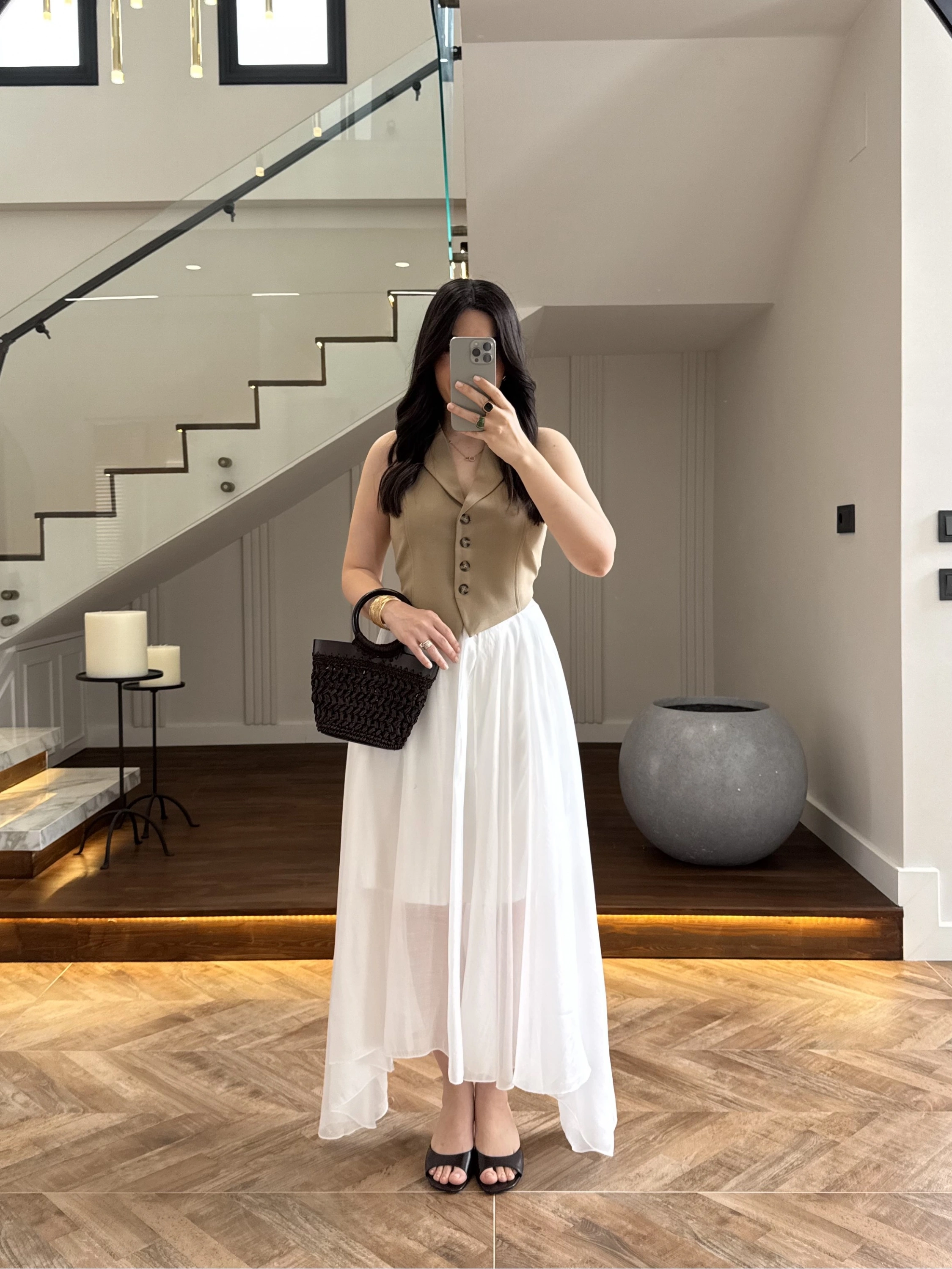 BEJ CUT OUT YELEK-8004