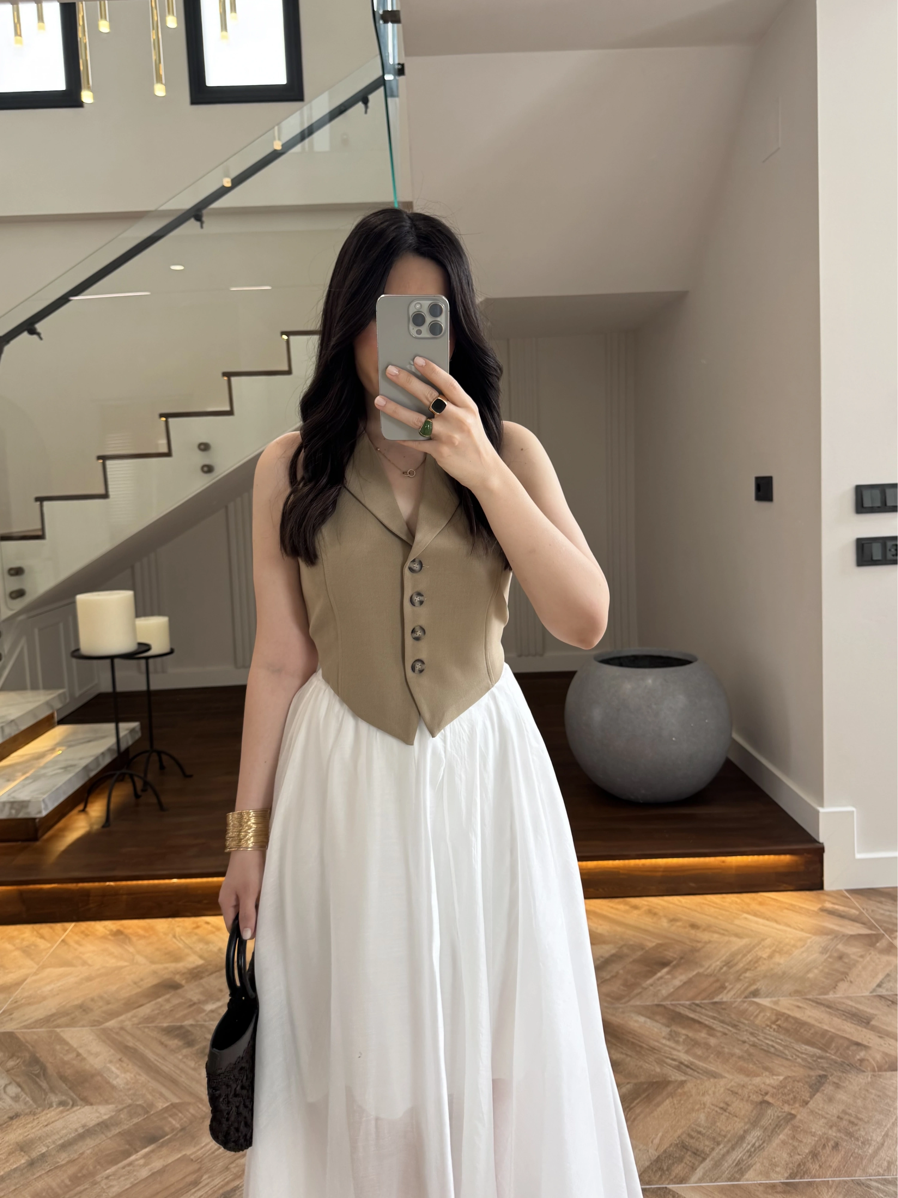 BEJ CUT OUT YELEK-8004