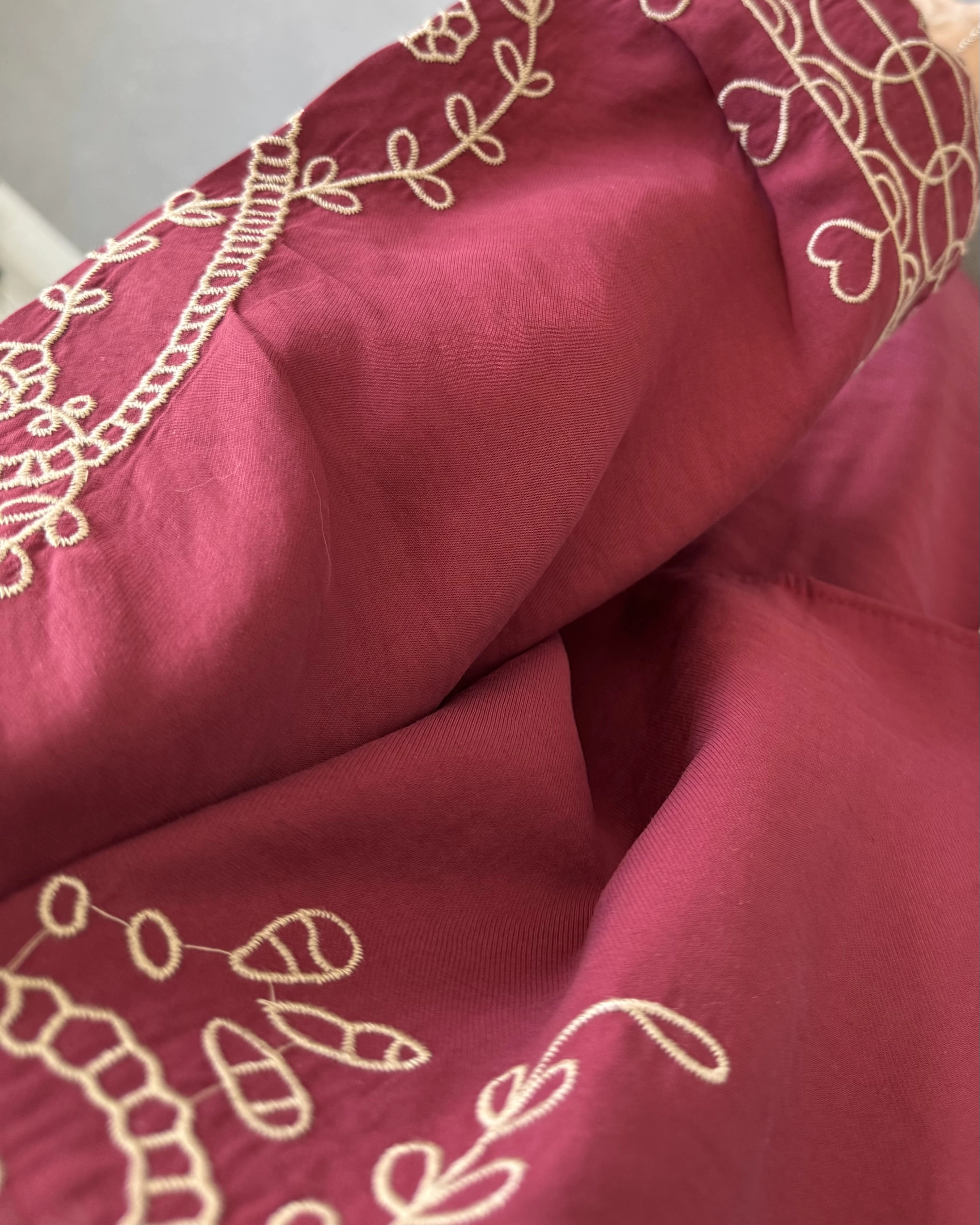BORDO NAKIŞLI ETEKLİ İKİLİ TAKIM