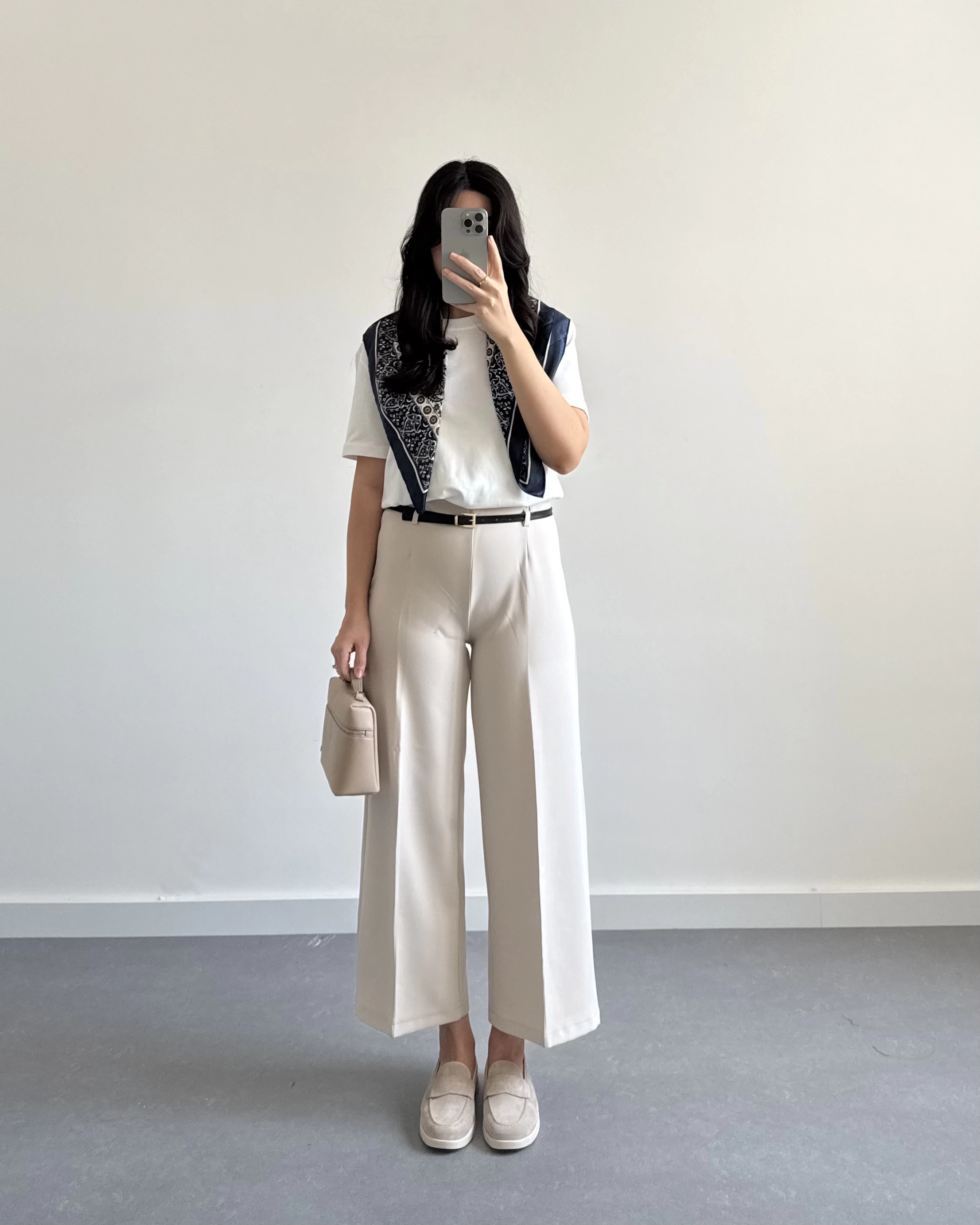 BELİ KEMERLİ CREP KUMAŞ PANTOLON TAŞ