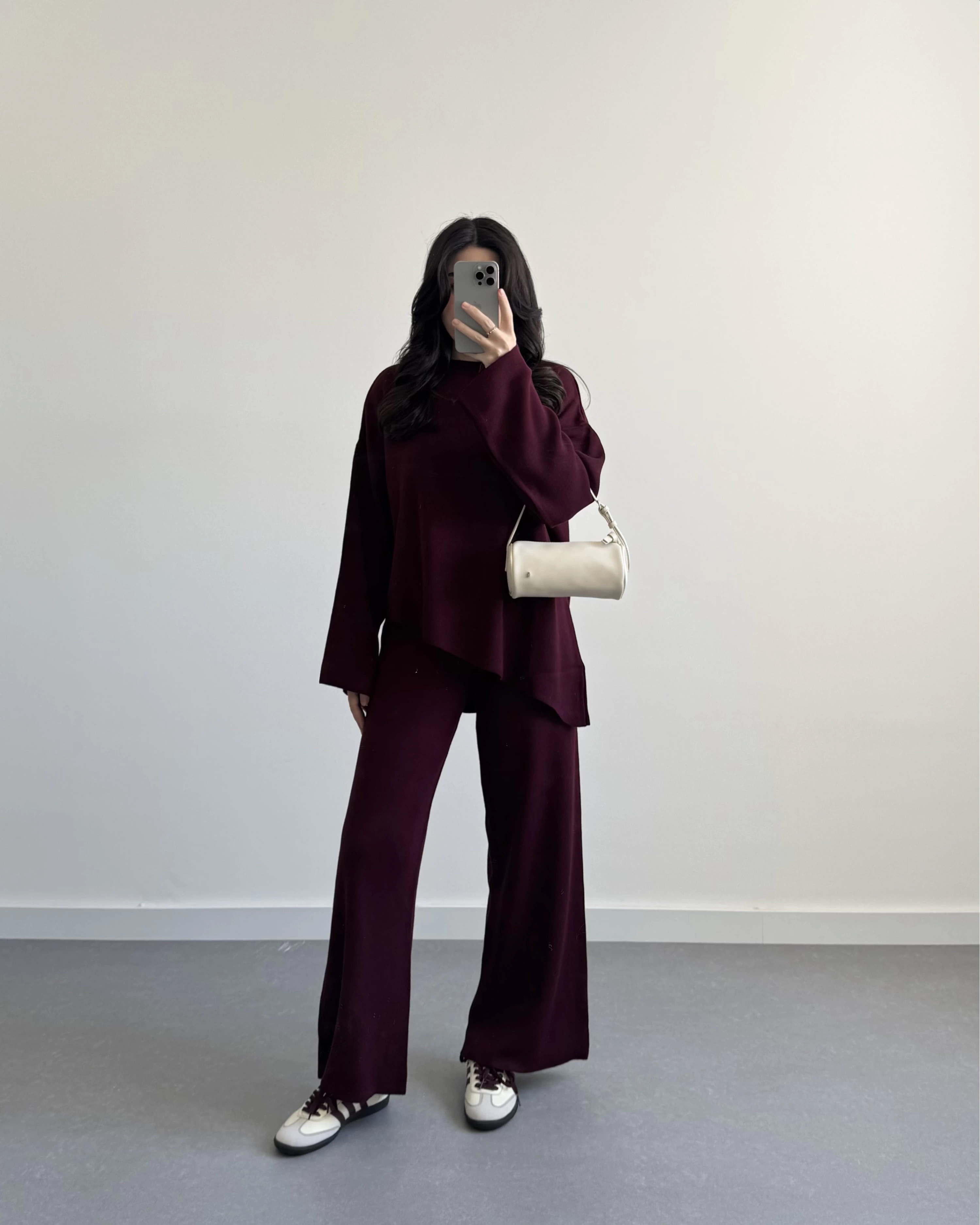 BORDO ASİMETRİK KESİM TRİKO TAKIM