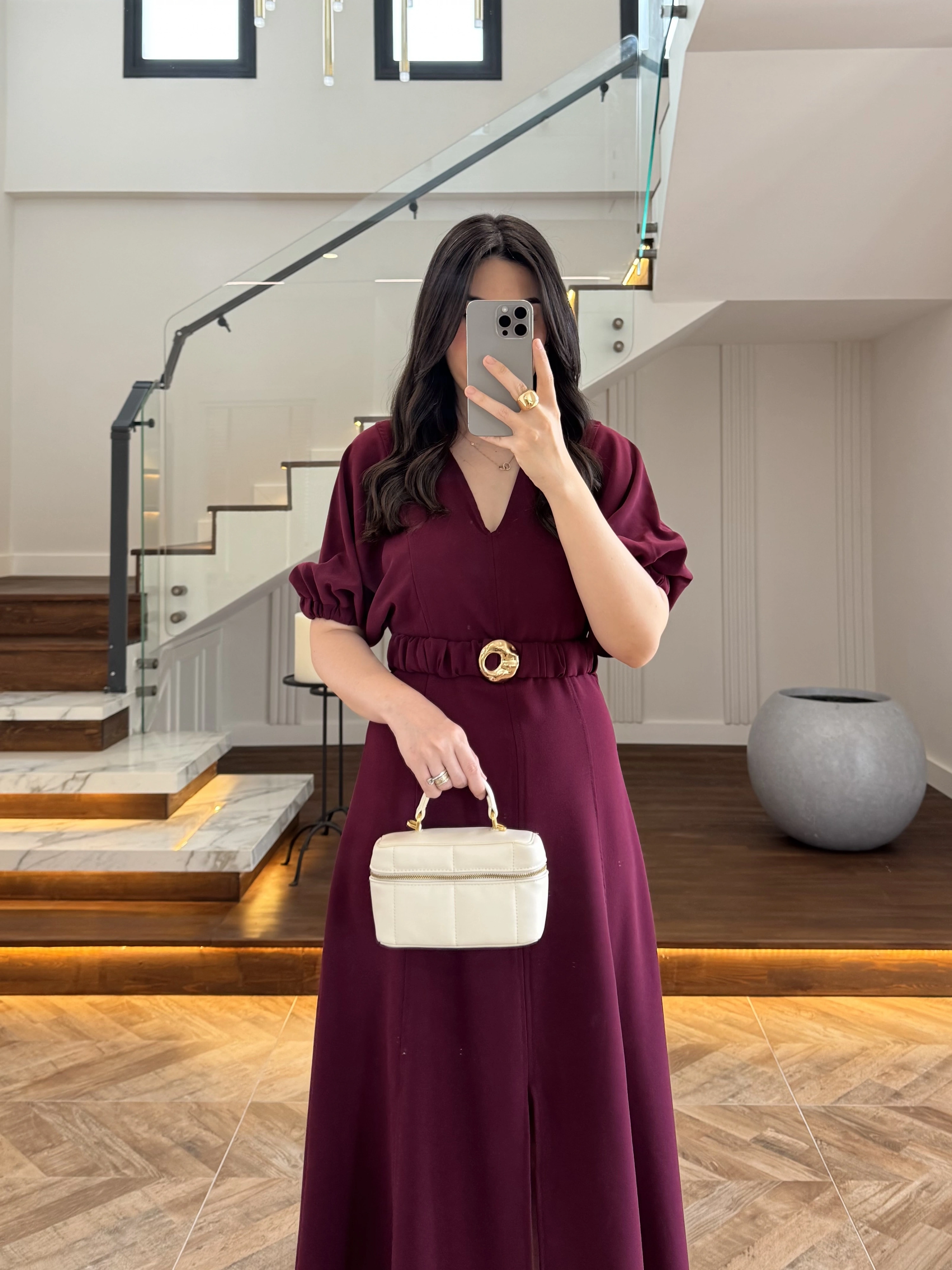 BORDO GOLD KEMER DETAY YIRTMAÇLI ELBİSE-3909