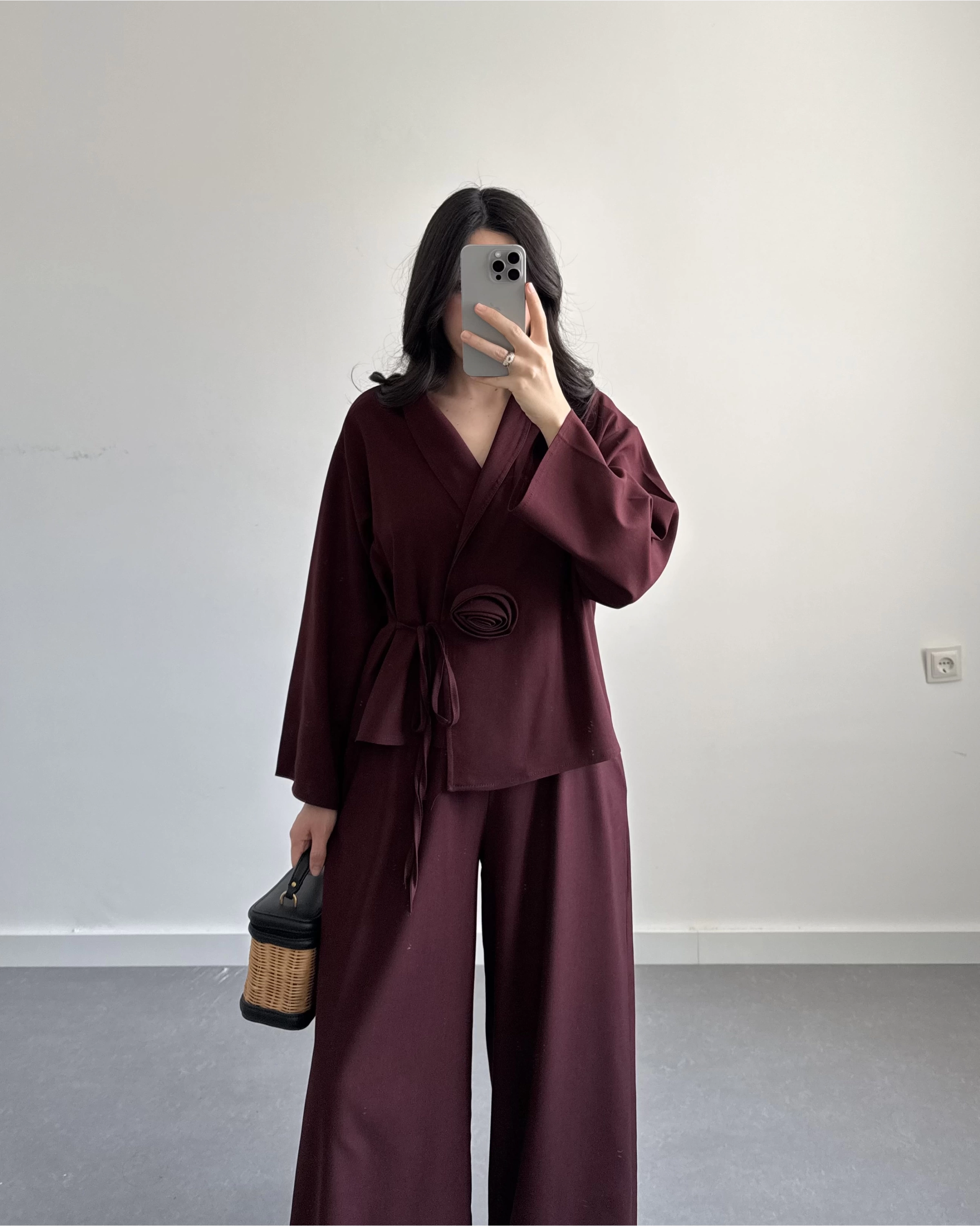 BORDO GÜL DETAYLI KİMONO TAKIM