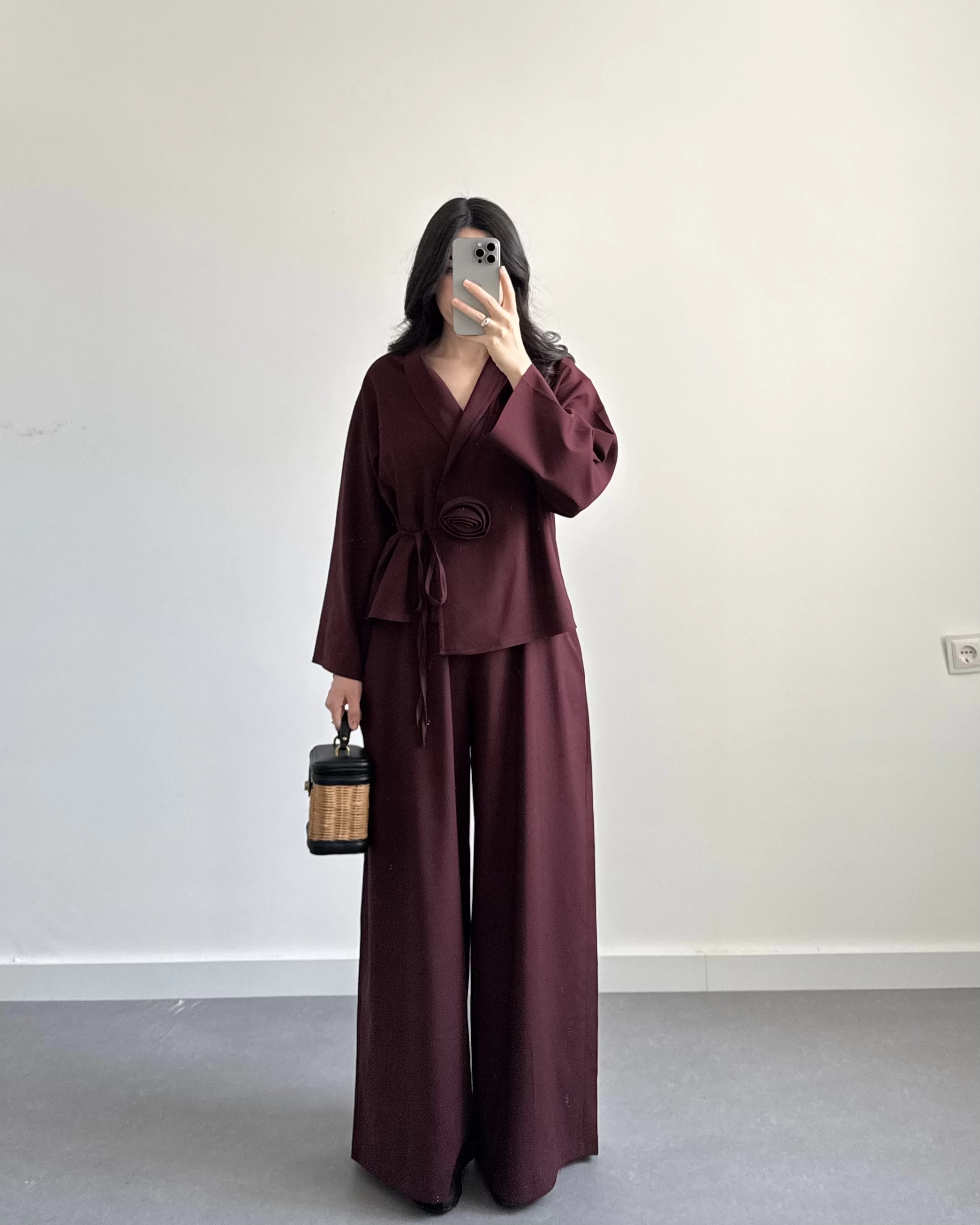 BORDO GÜL DETAYLI KİMONO TAKIM