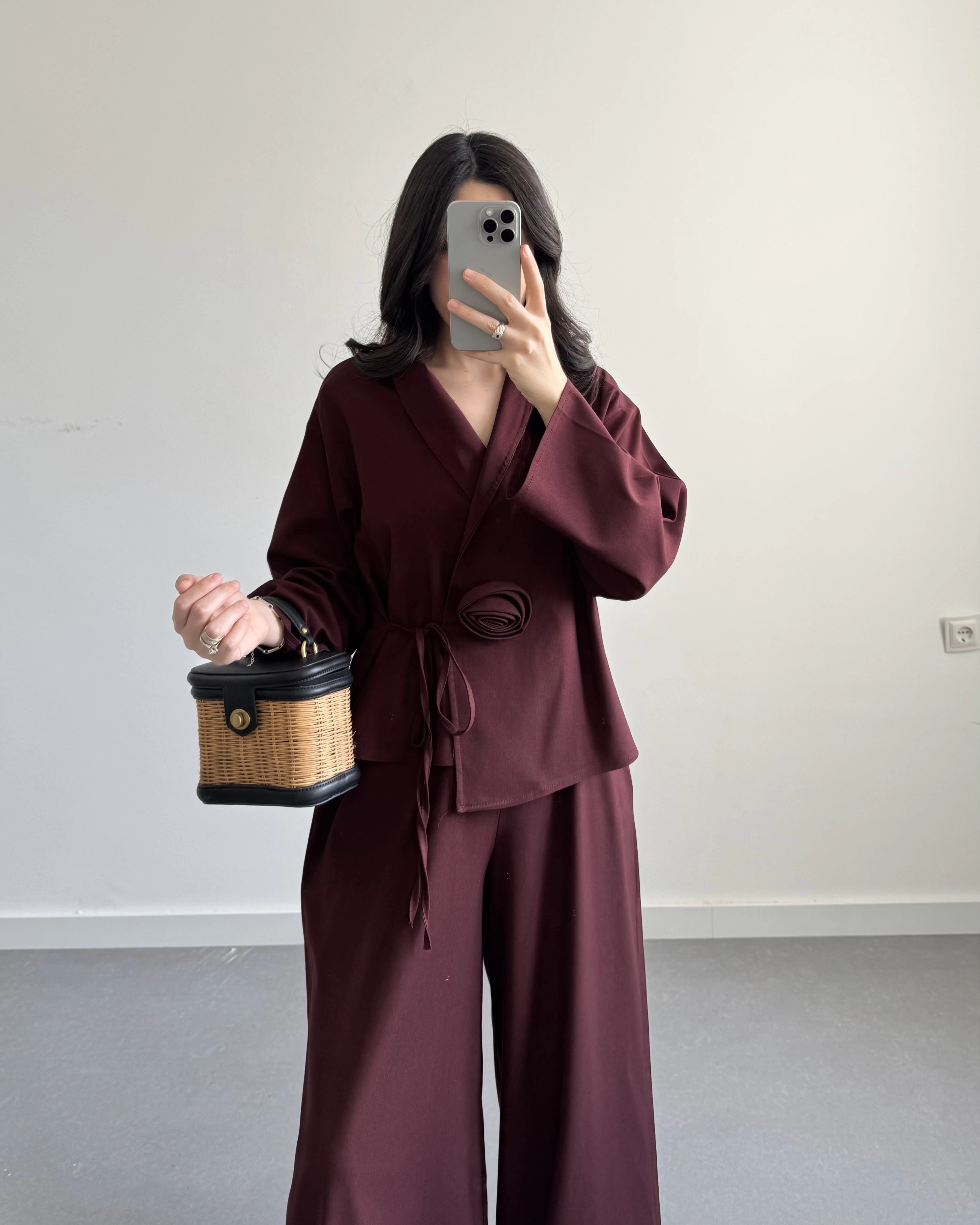 BORDO GÜL DETAYLI KİMONO TAKIM