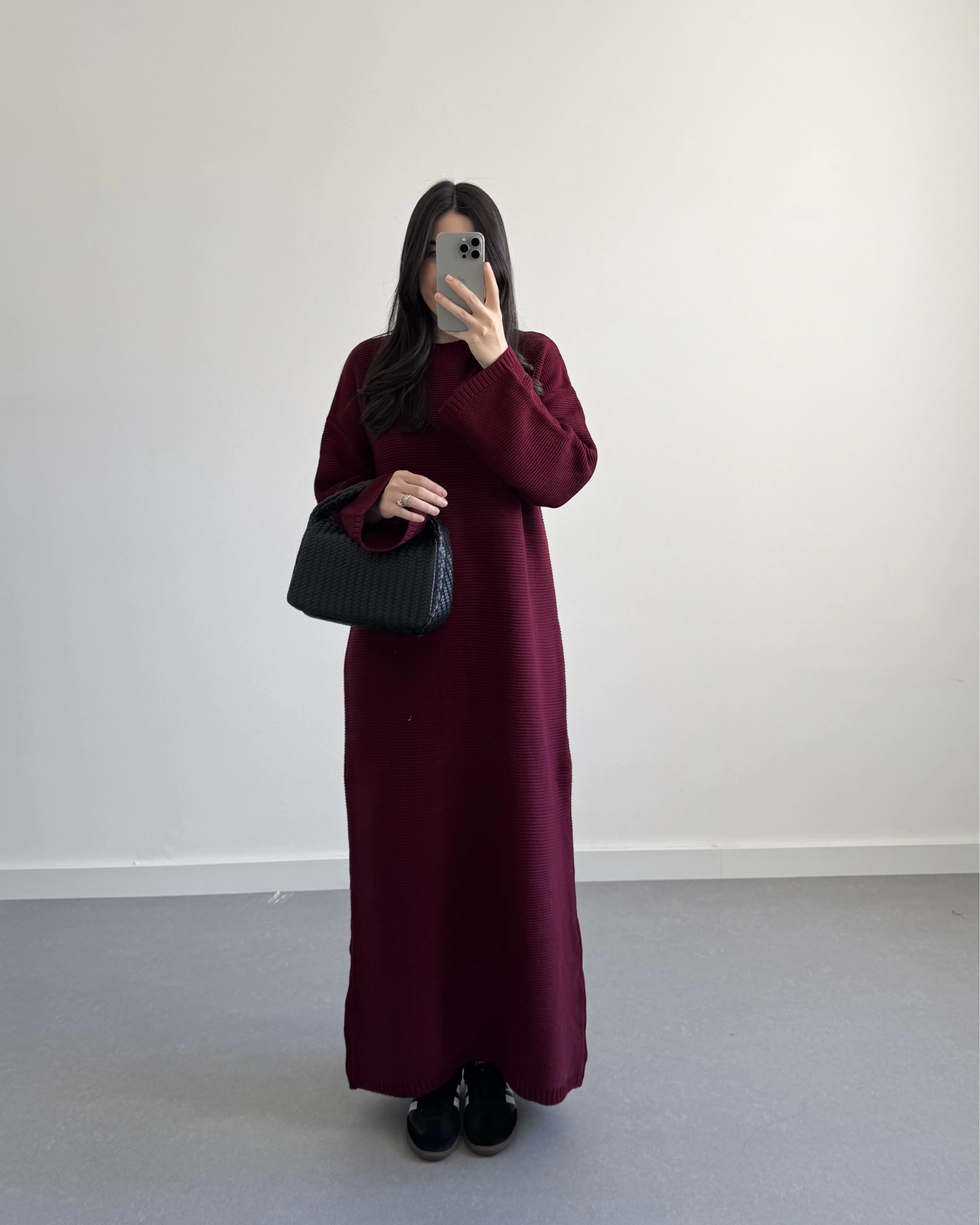BORDO UZUN TRİKO ELBİSE