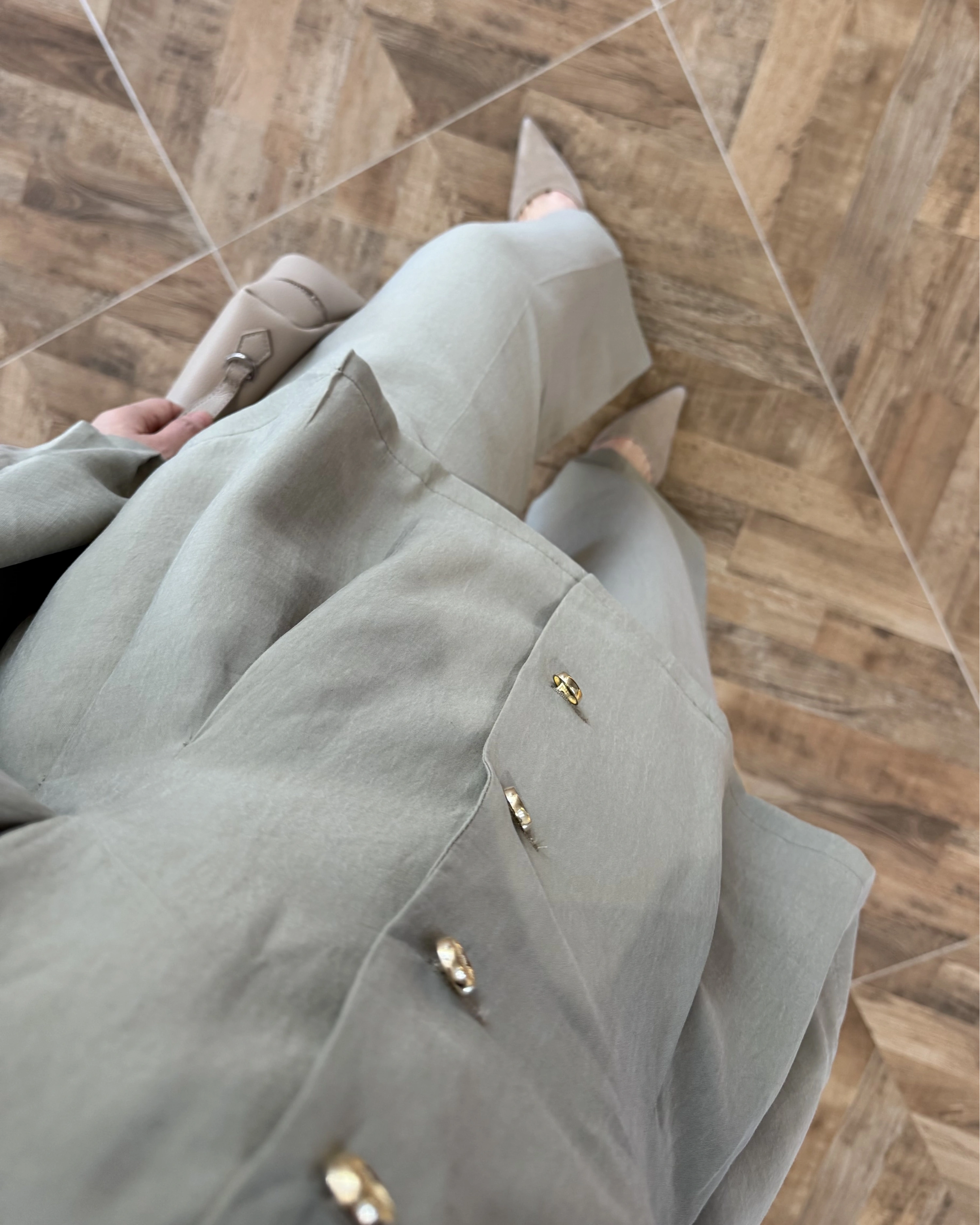 ÇAĞLA GOLD DÜĞMELİ PİLELİ TAKIM -8930