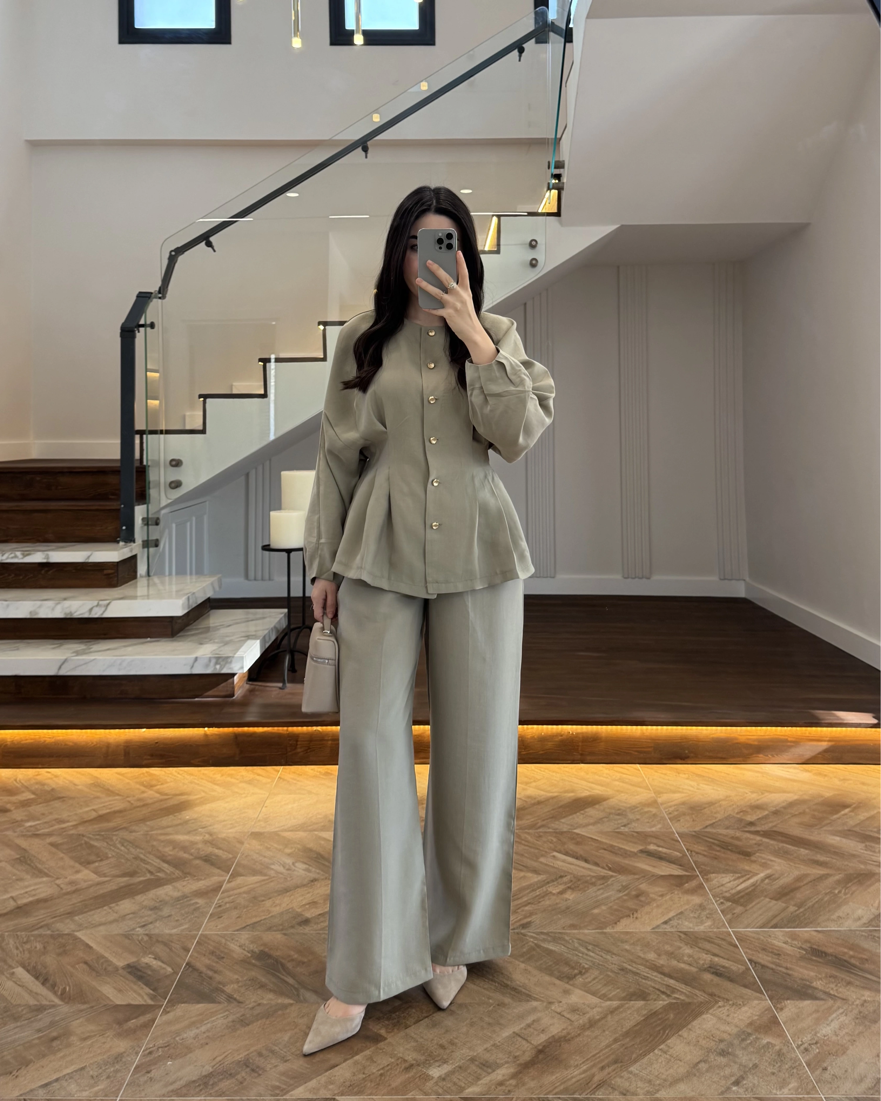 ÇAĞLA GOLD DÜĞMELİ PİLELİ TAKIM -8930