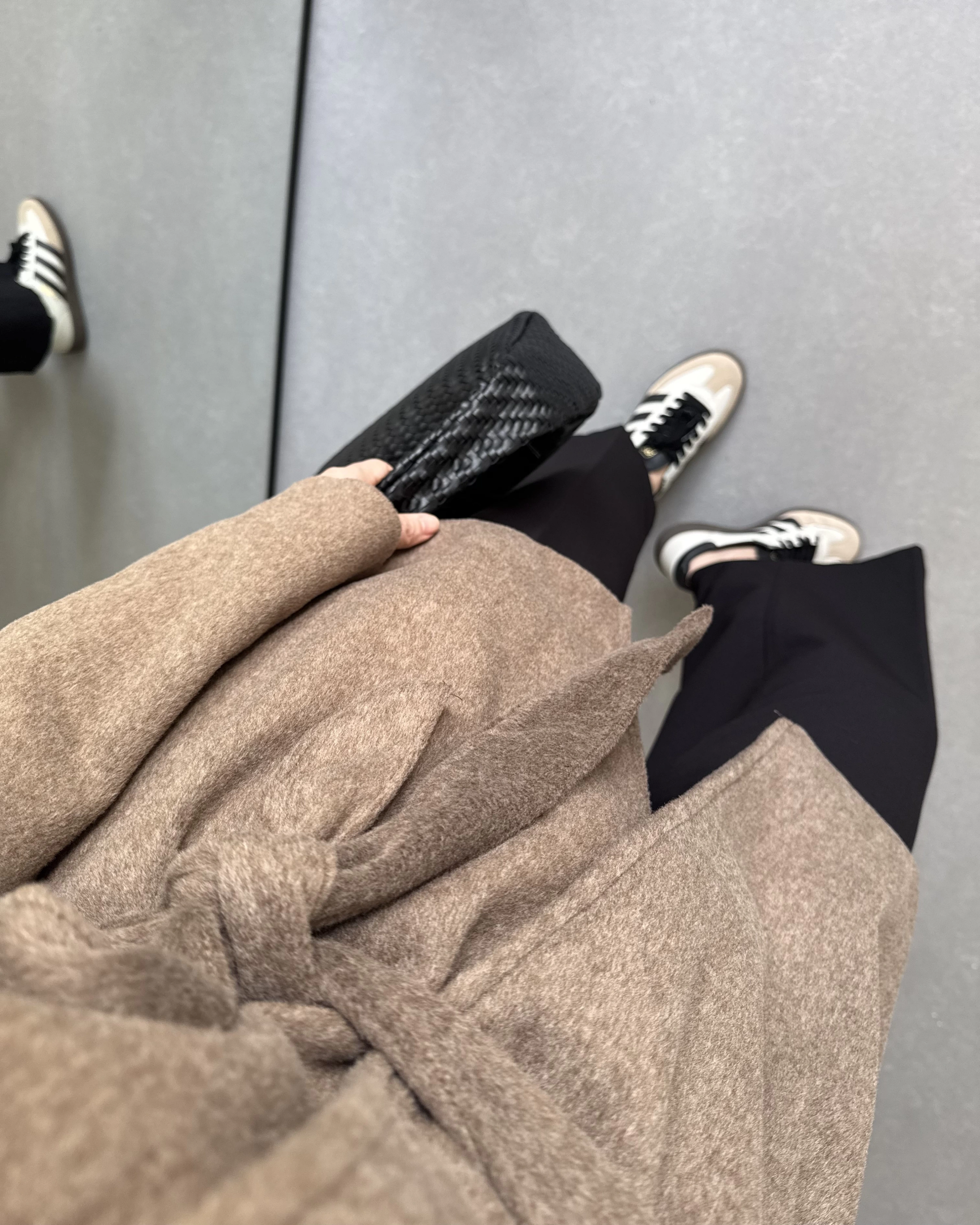 DİK YAKA KAŞE KABAN KAHVE