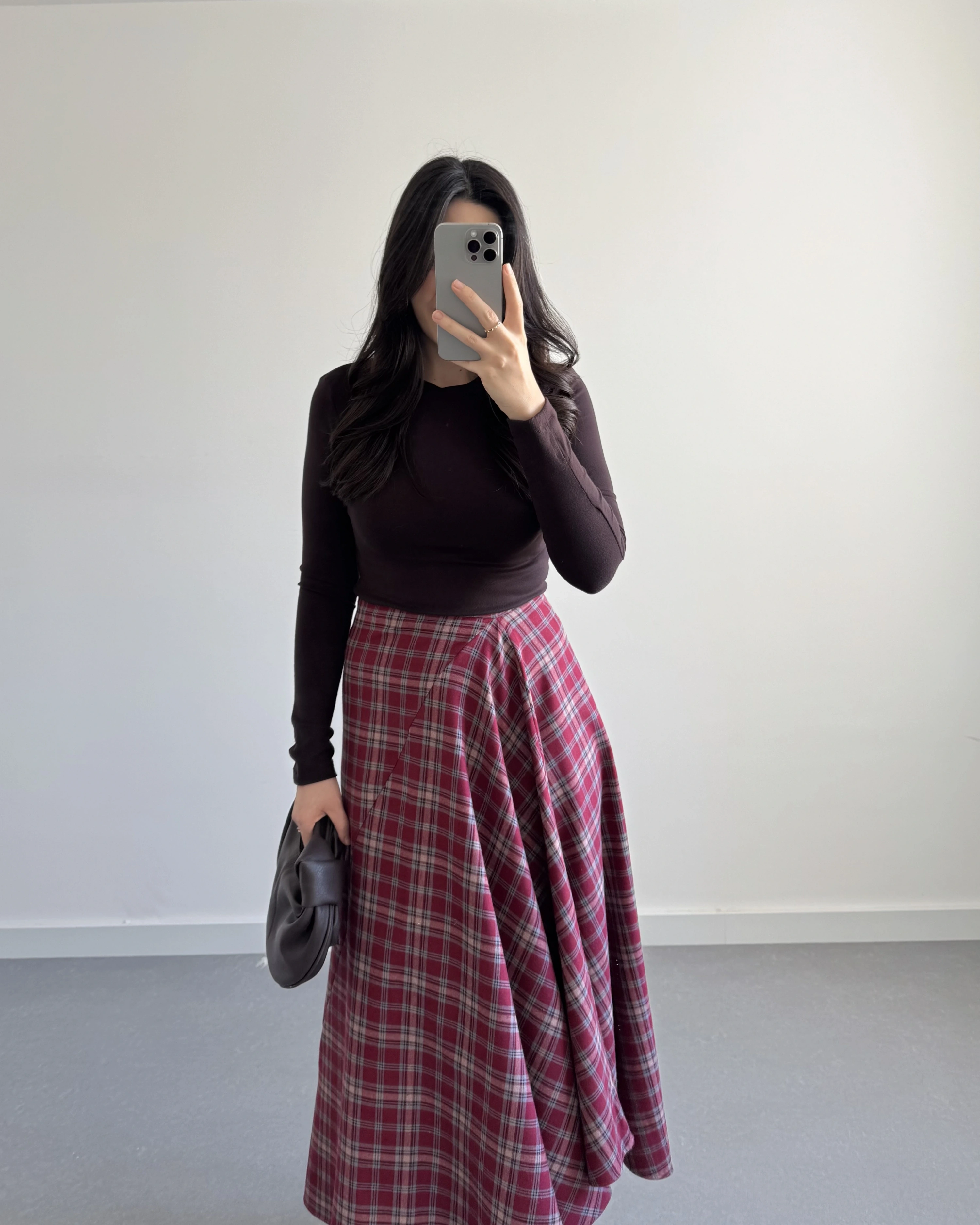 KIRMIZI EKOSE ASİMETRİK ETEK