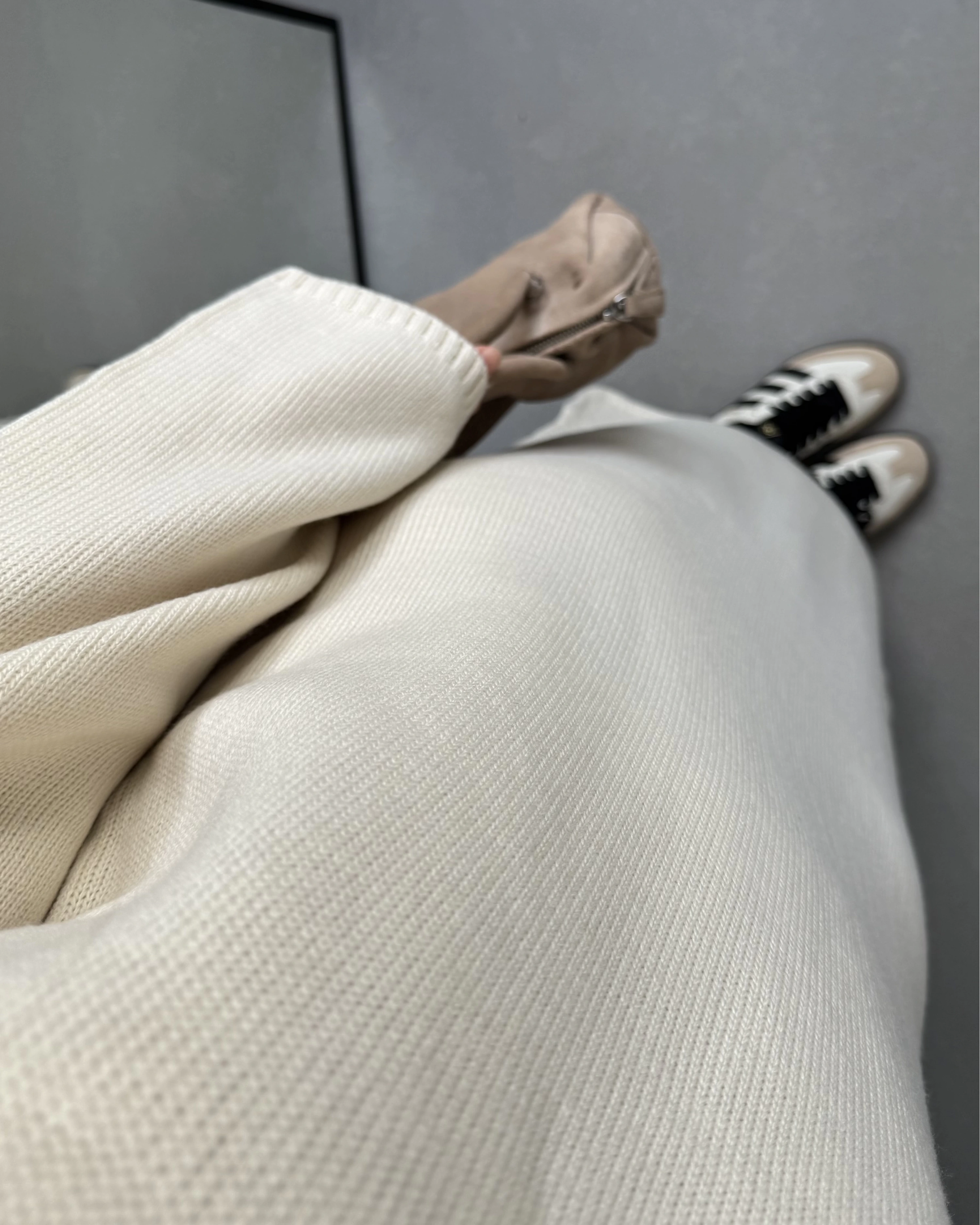 EKRU BALIKÇI YAKA TRİKO ELBİSE