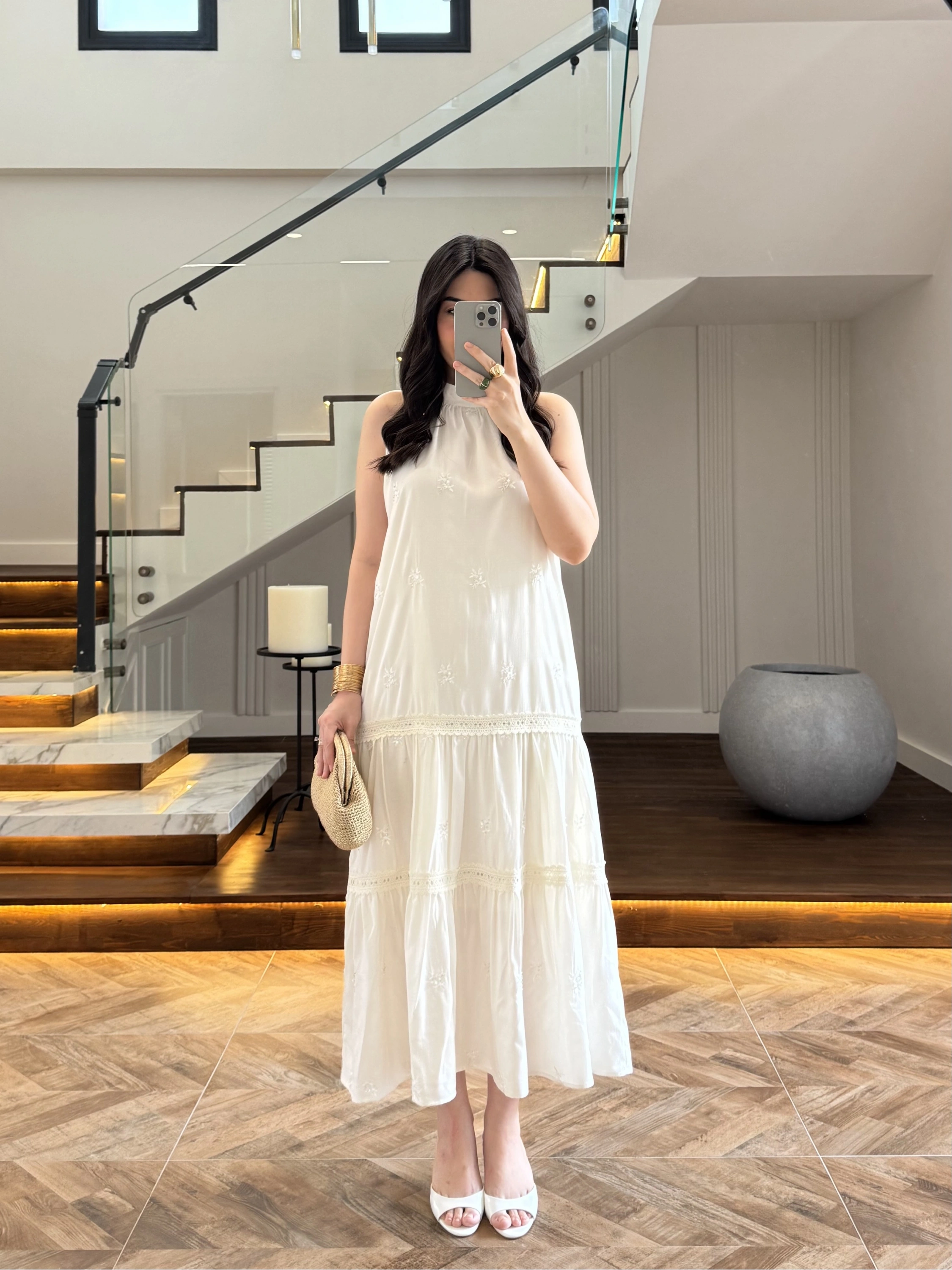 EKRU GÜPÜR DETAY KAT KAT ELBİSE-9614