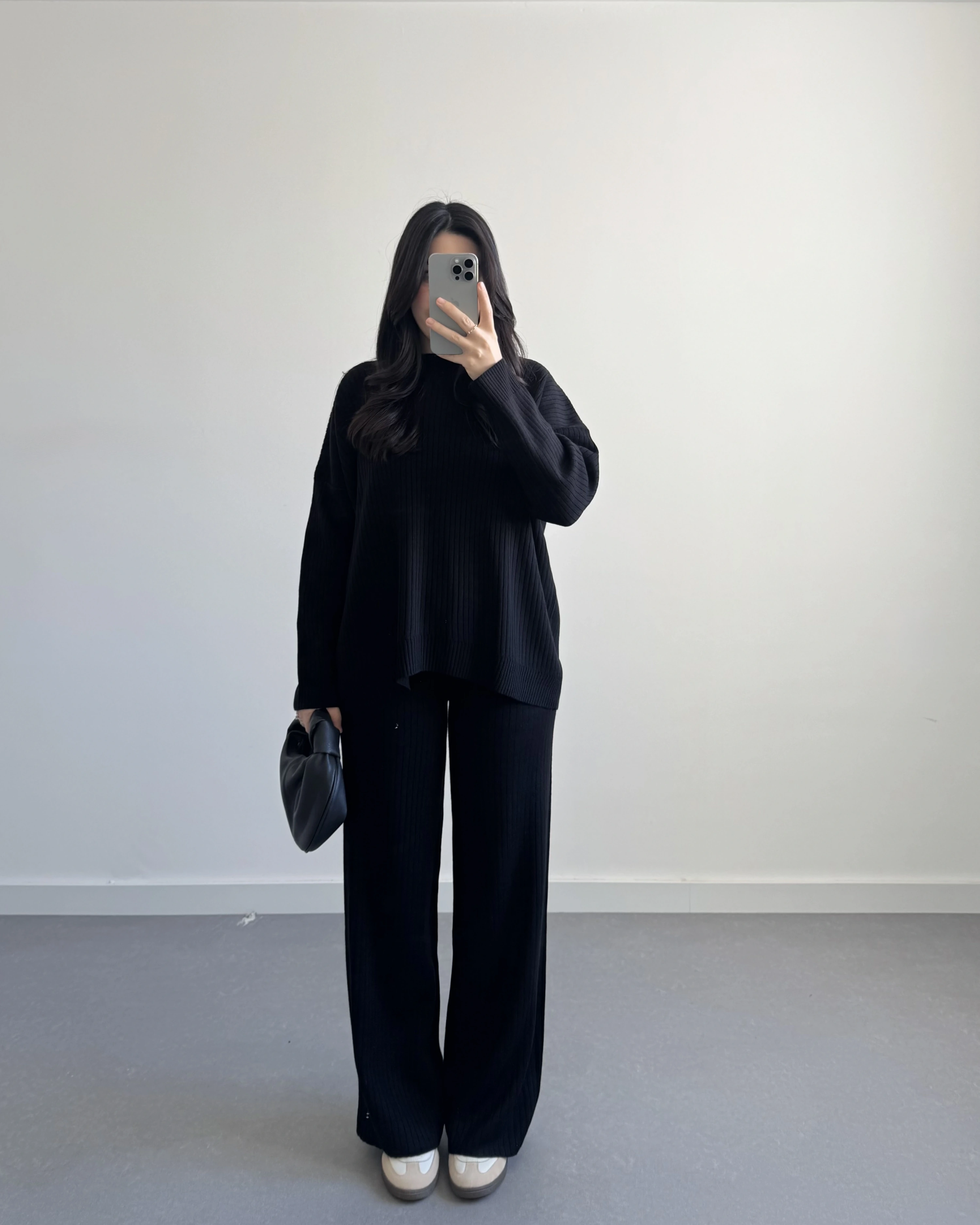 FİTİLLİ SİYAH BASİC TRİKO TAKIM