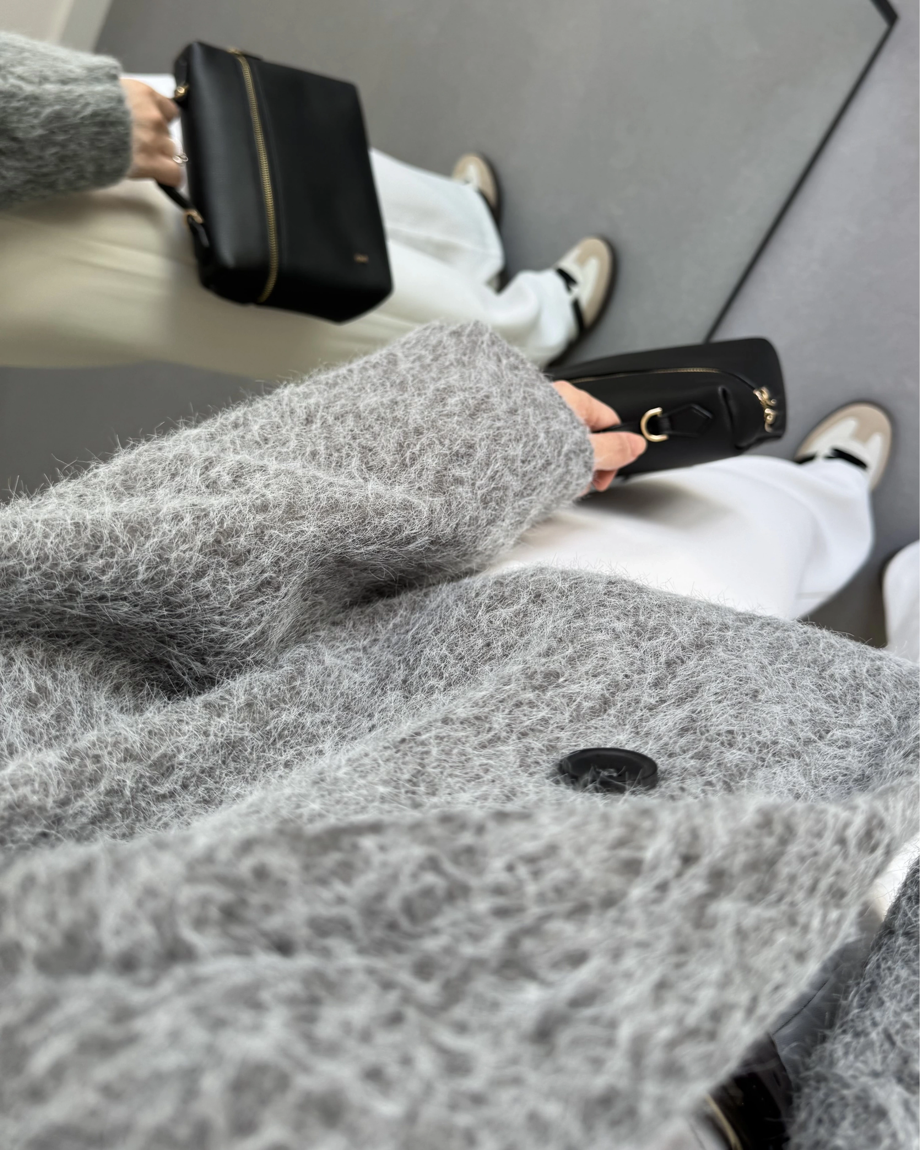 GRİ KAŞE SAKALLI CEKET