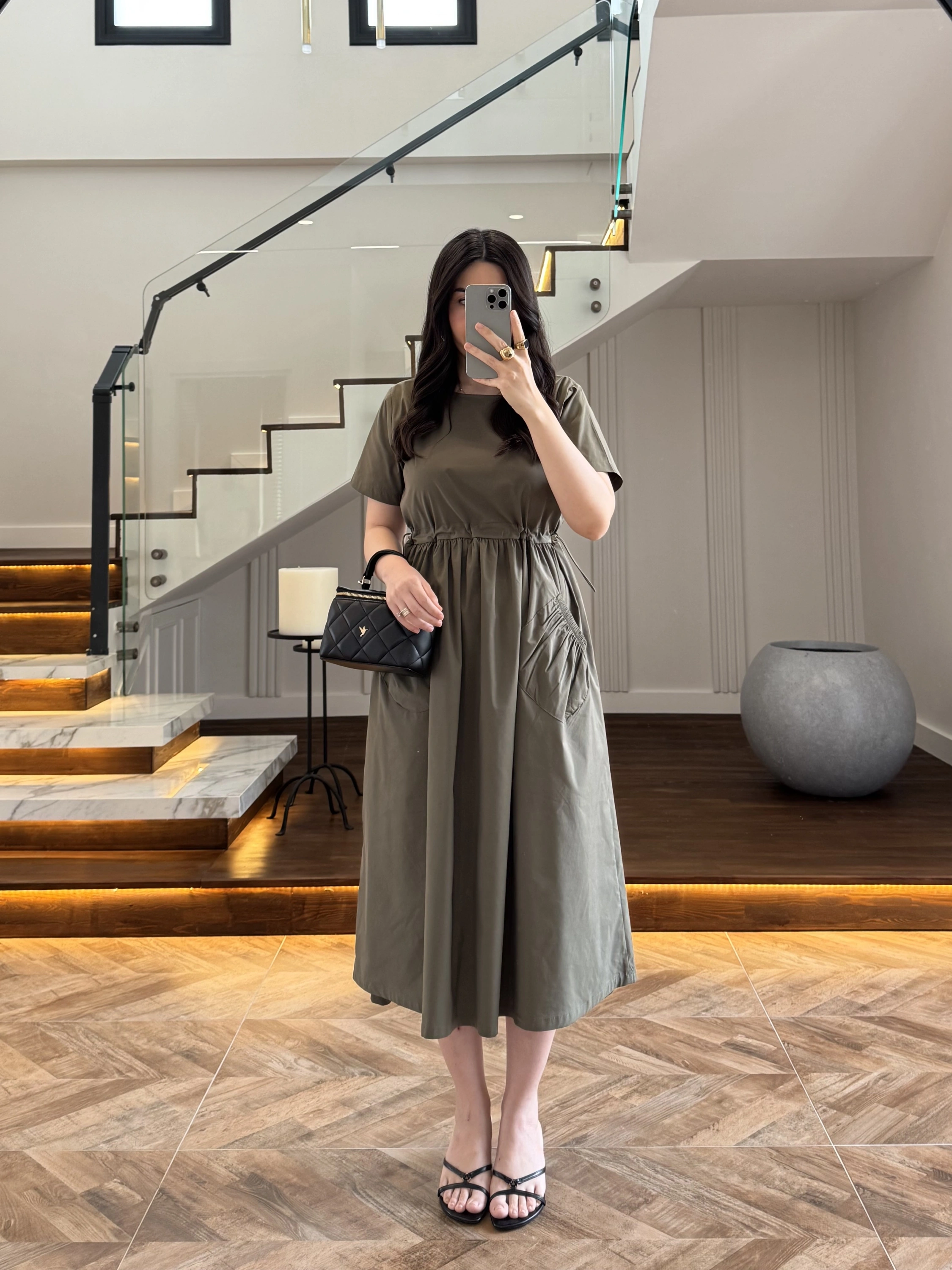 HAKİ BEL BÜZGÜLÜ CEPLİ ELBİSE-30731
